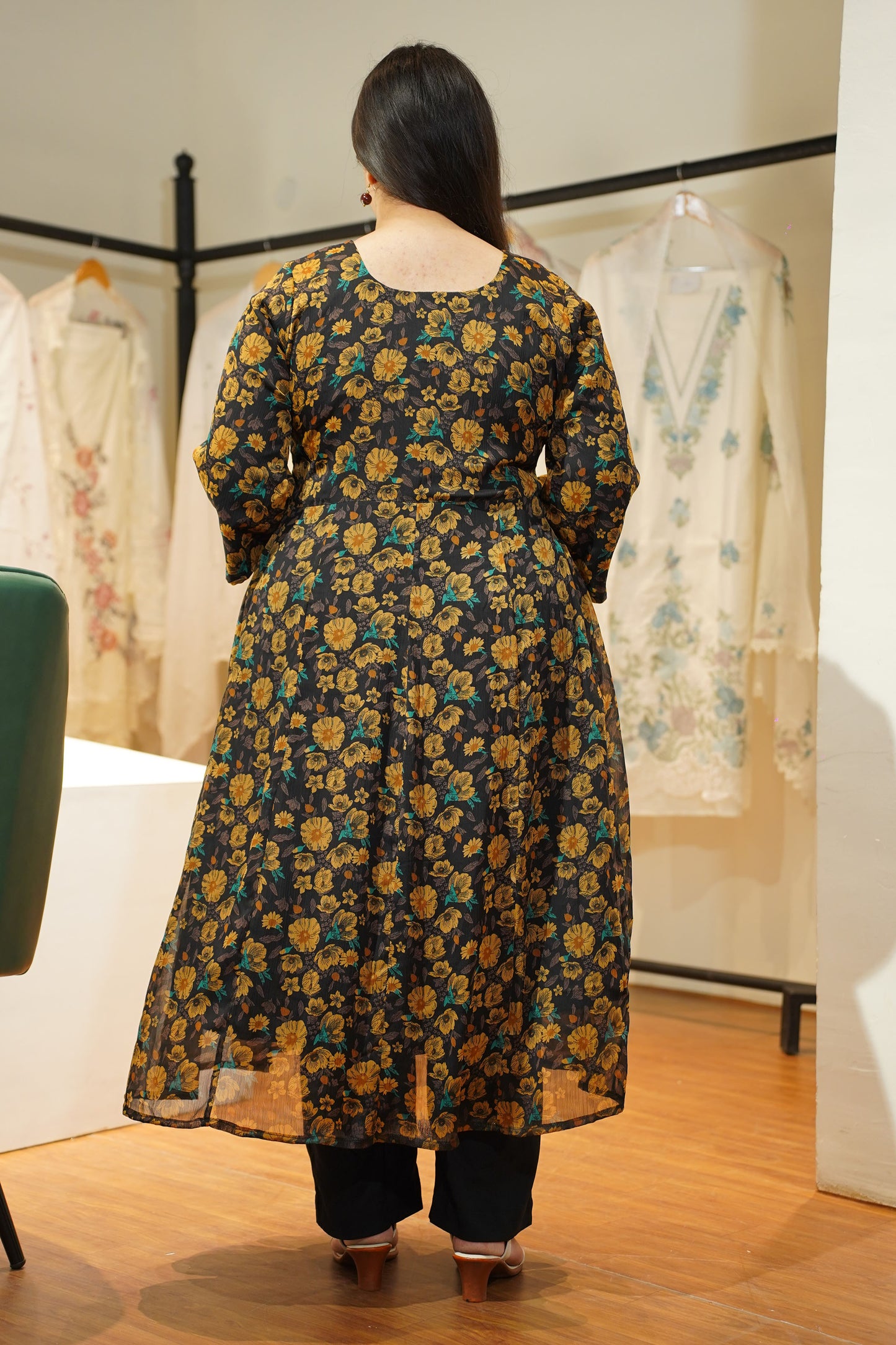 Noor-e-Amber Floral Anarkali Set