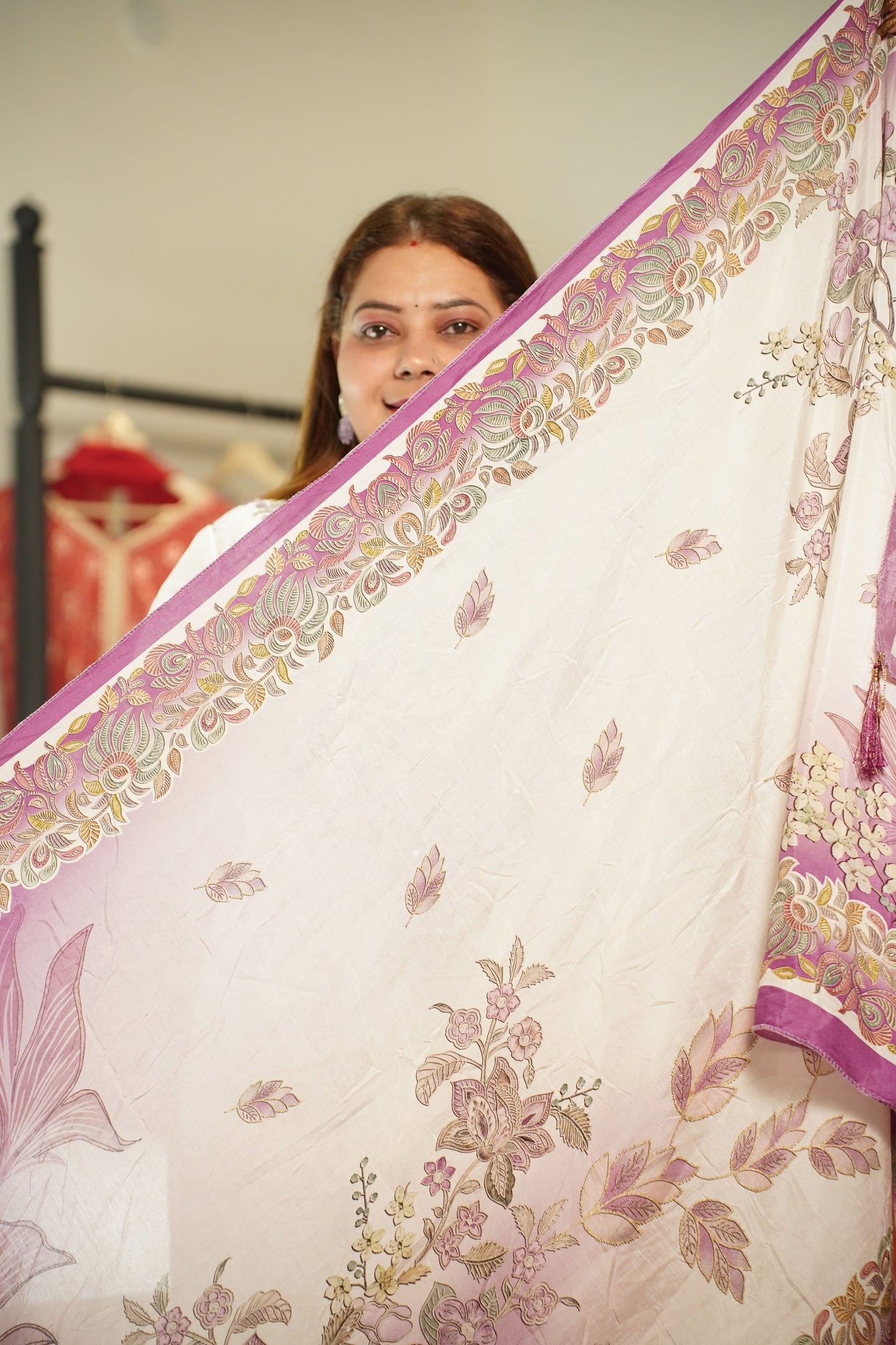 Parizah Ombré Muslin Suit with Aari Work