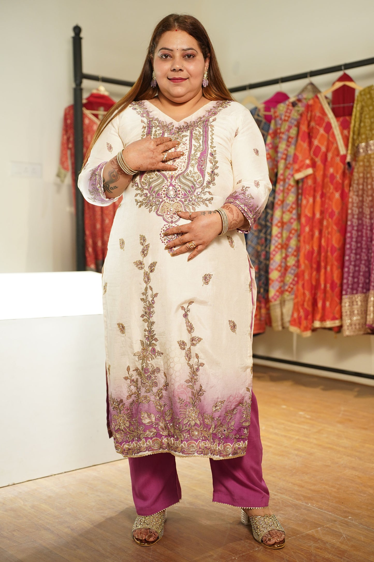 Parizah Ombré Muslin Suit with Aari Work