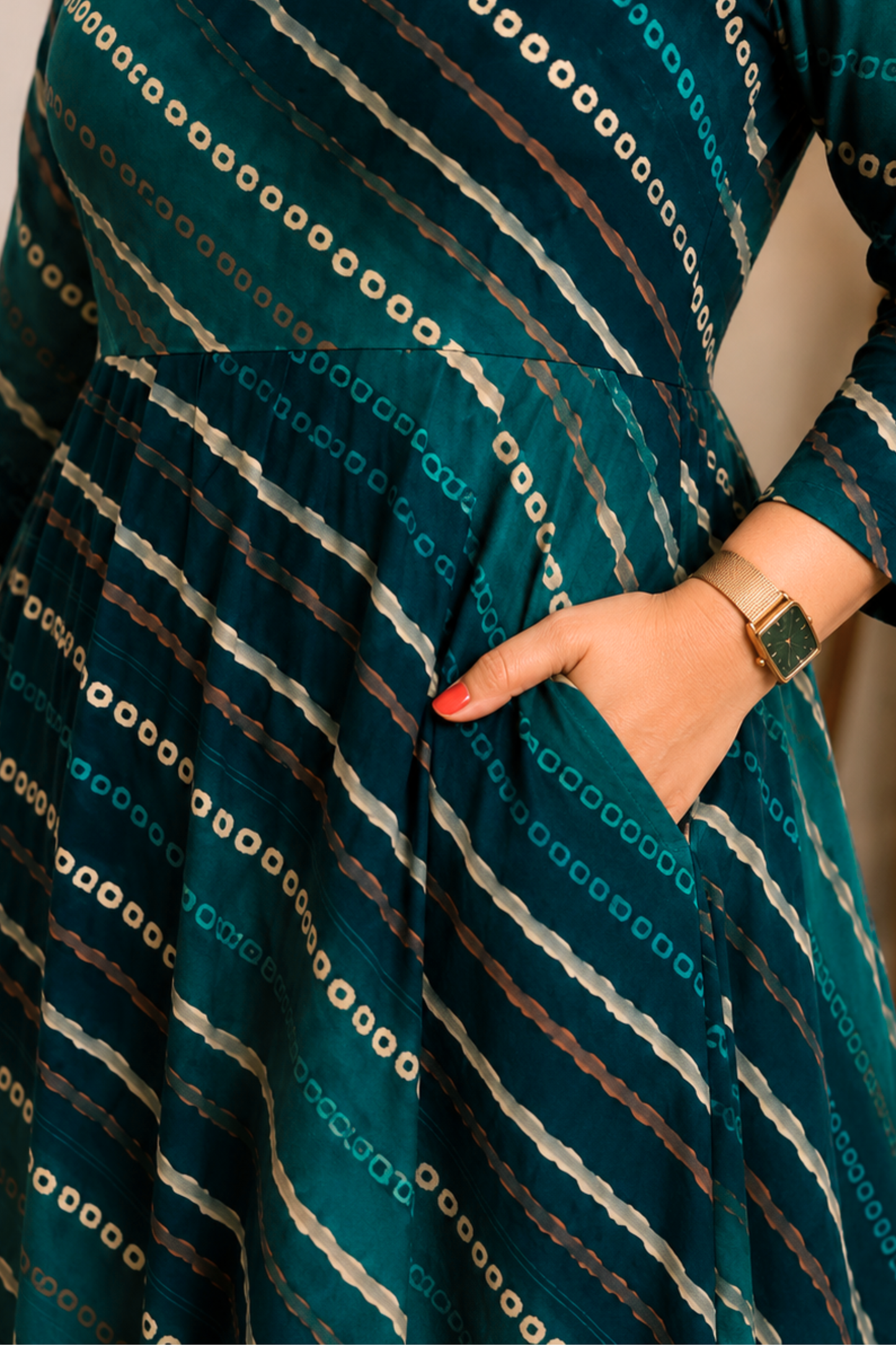 Sapphire Soirée Ombré Rayon Dress With Pockets