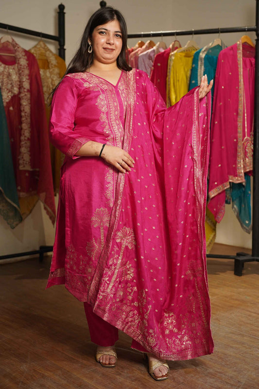 Raavia Magenta Silk Suit With Jacquard Weave