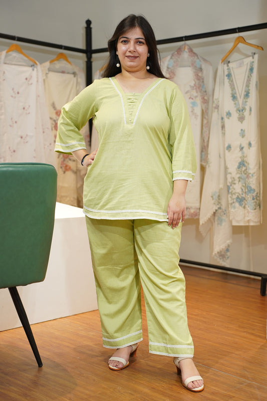 Pista Pearl & Pintuck Co-ord Set