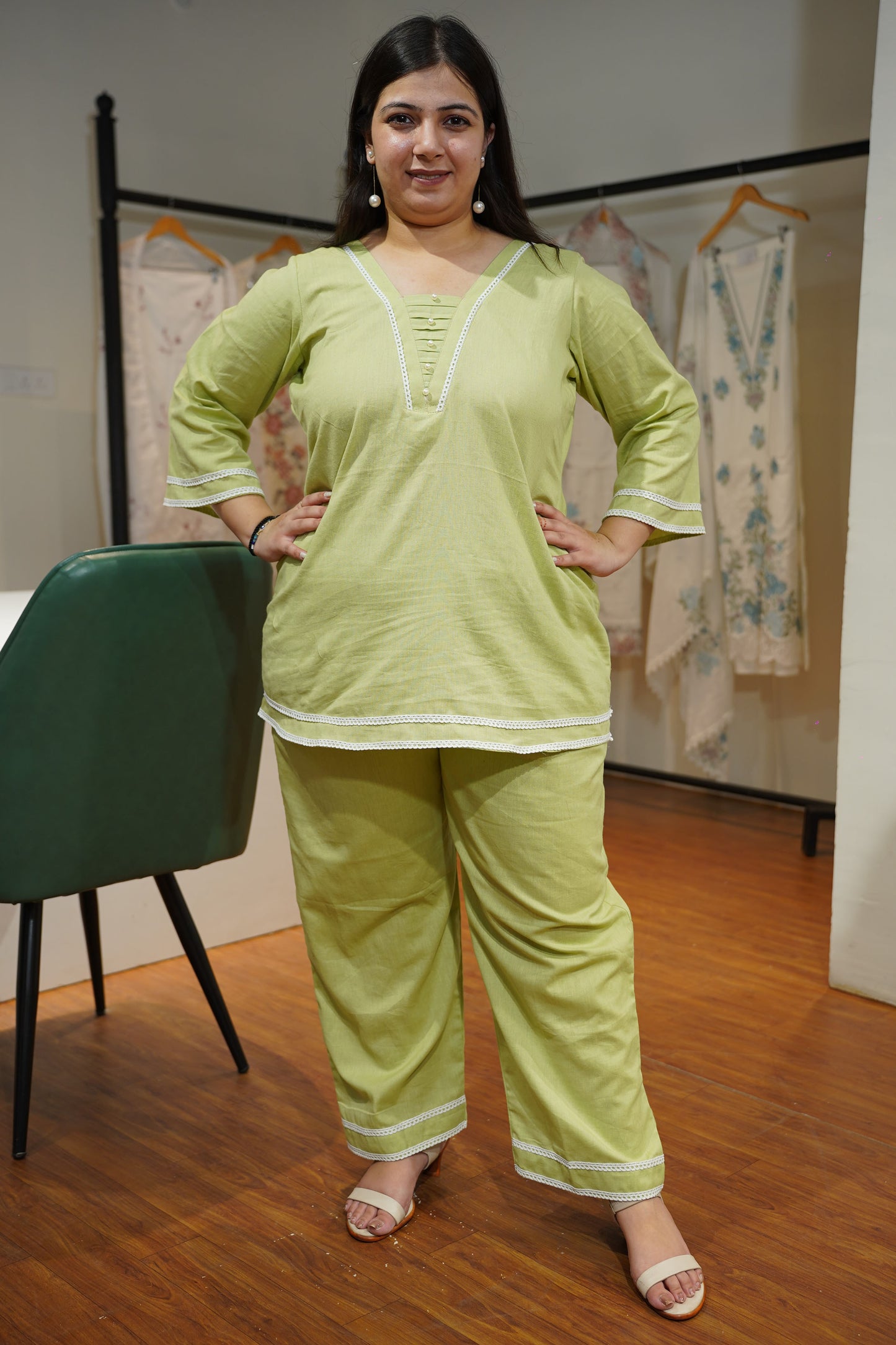 Pista Pearl & Pintuck Co-ord Set