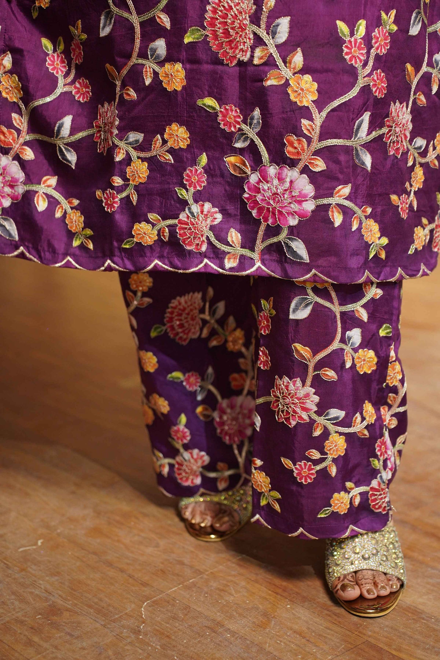 Jamuni Gulzar Silk Co-ord Set With Placement Work