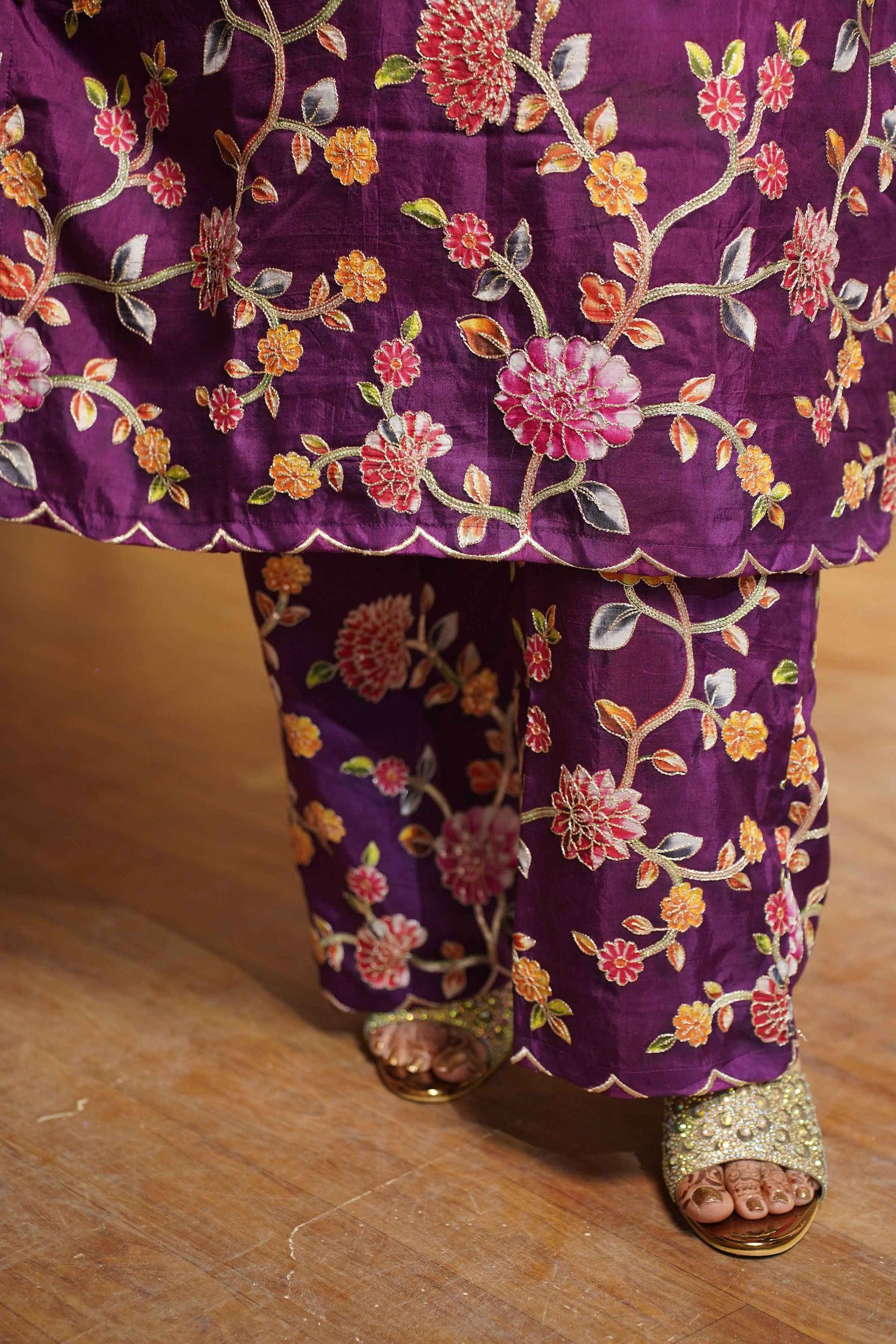 Jamuni Gulzar Silk Co-ord Set With Placement Work