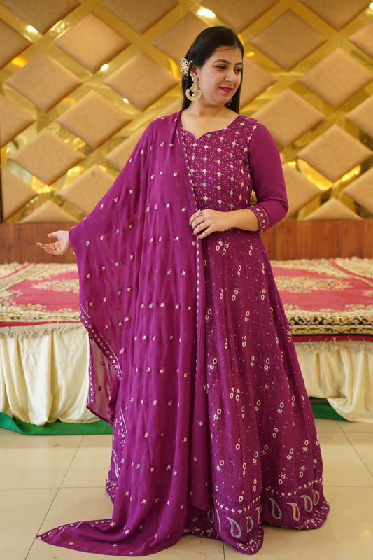 Shop Plus Size Maternity Fancy Wear at Apella Shop Plus Size Maternity Fancy Wear at Apella