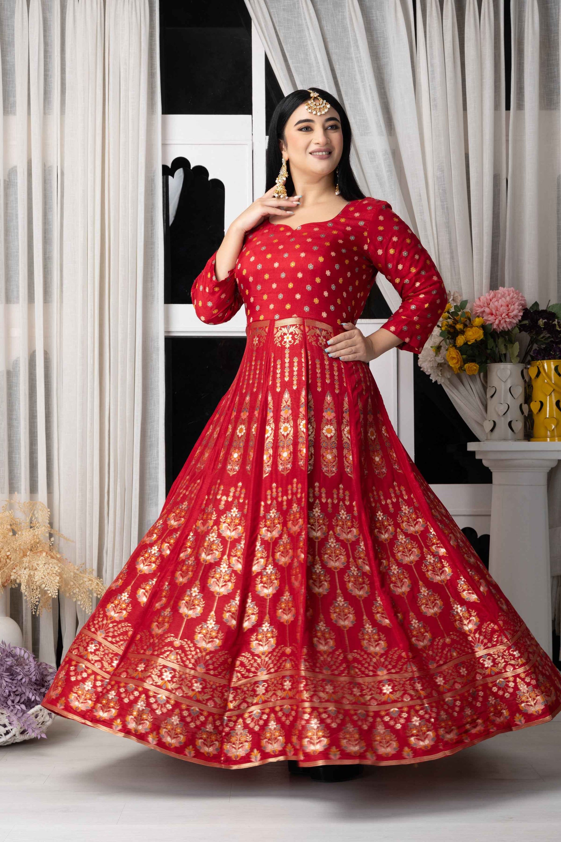 Buy Plus Size Rangeen Tarana Banarasi Silk Dress | Apella - The XS to 10XL Store Buy Plus Size Rangeen Tarana Banarasi Silk Dress | Apella - The XS to 10XL Store