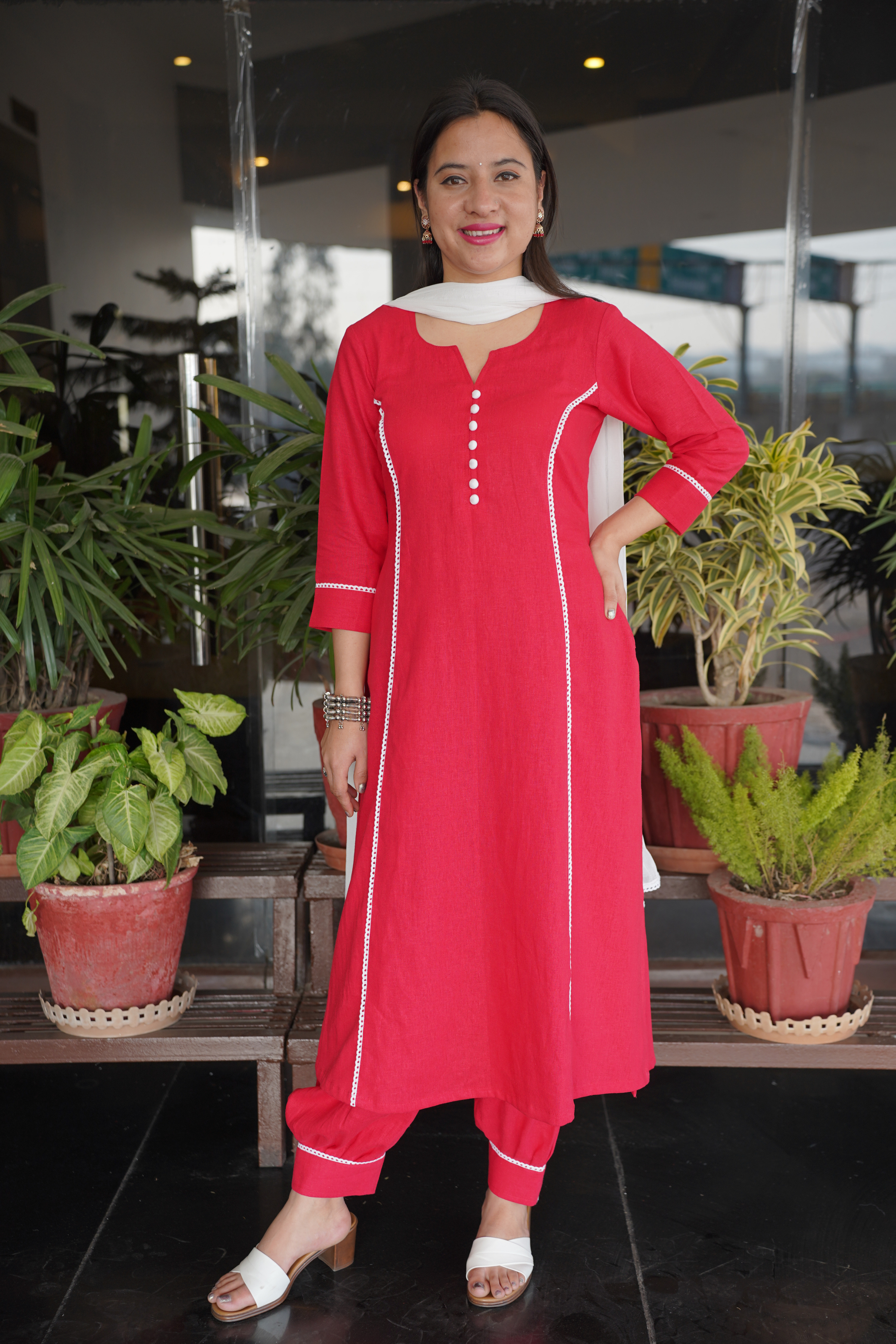 FABRIC FITOOR Women Coral Red Mandarin Collar Pure Cotton Kurti -  Absolutely Desi