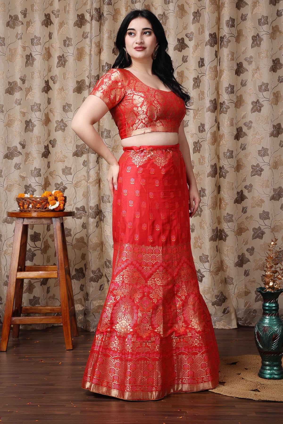 Buy Plus Size ​Swarna Shringar Banarasi Silk Lehenga At Apella | Sizes XS to 10 XL | India | Free Delivery | Customized