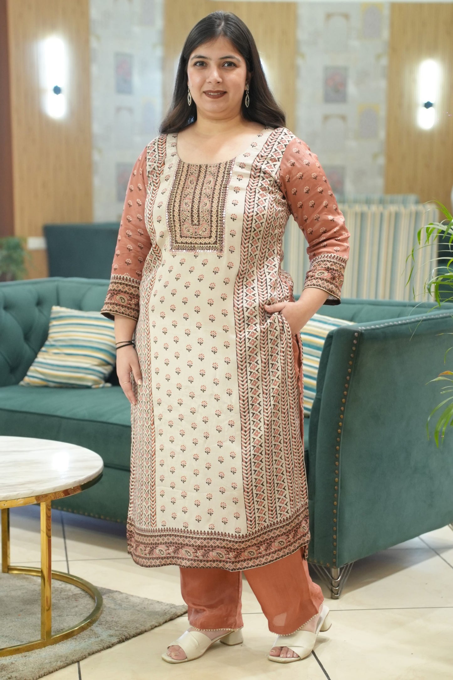 Zehra Ivory Crepe Suit With Mirror Work