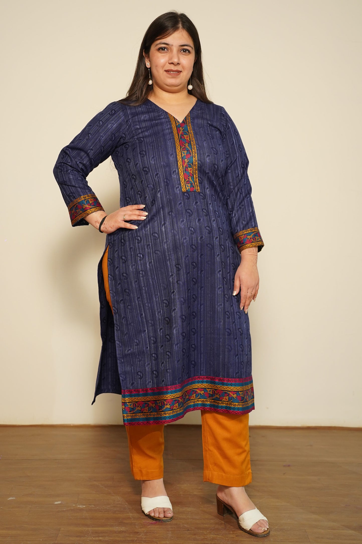 Sapphire Frose Woollen Kurta