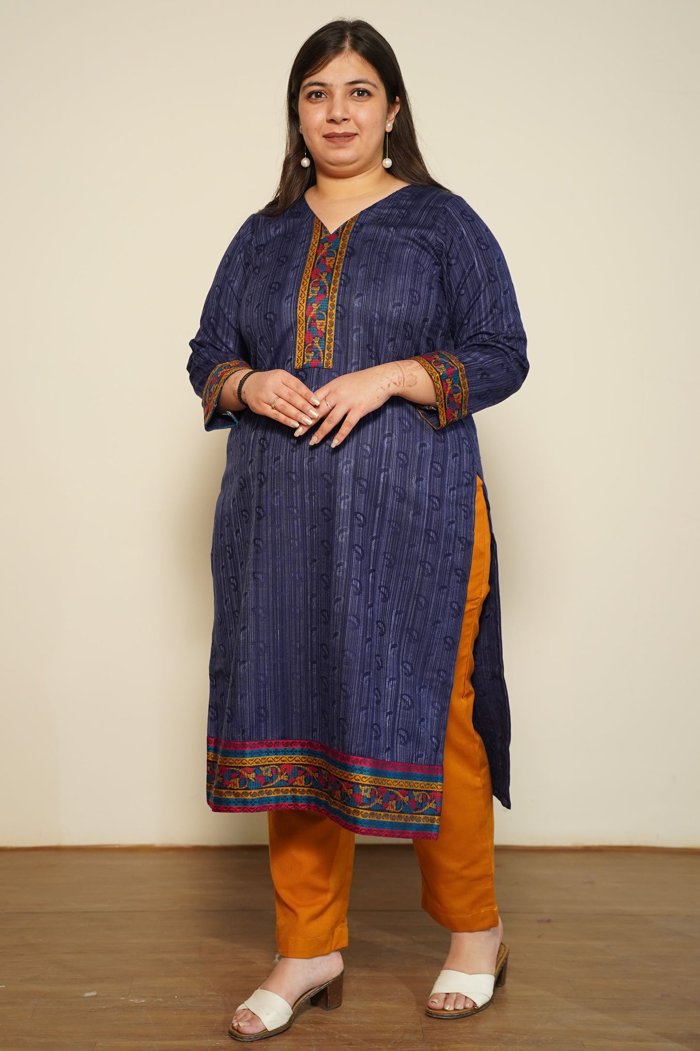 Sapphire Frose Woollen Kurta