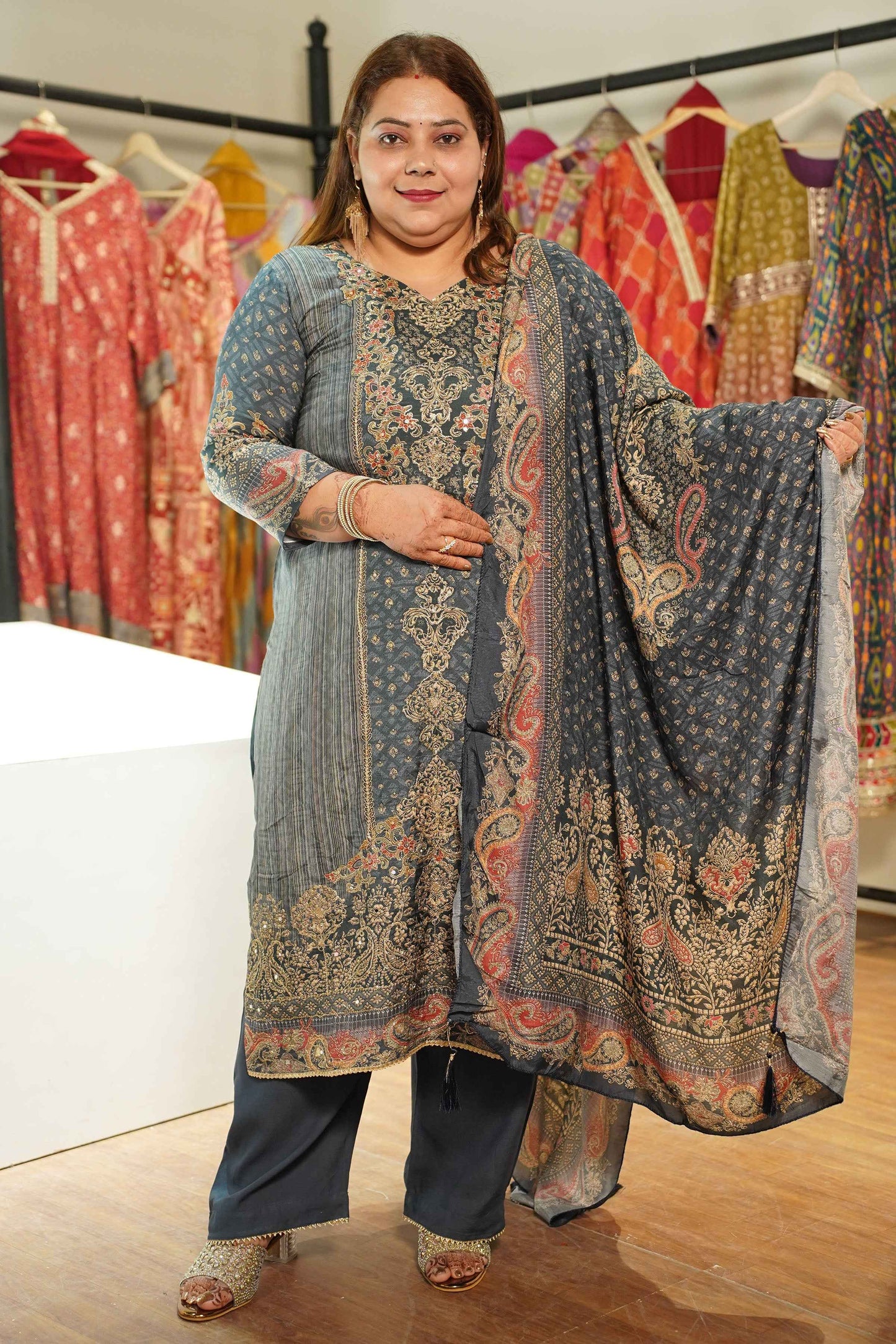 Rehaani Karachi Muslin Suit with Aari Work