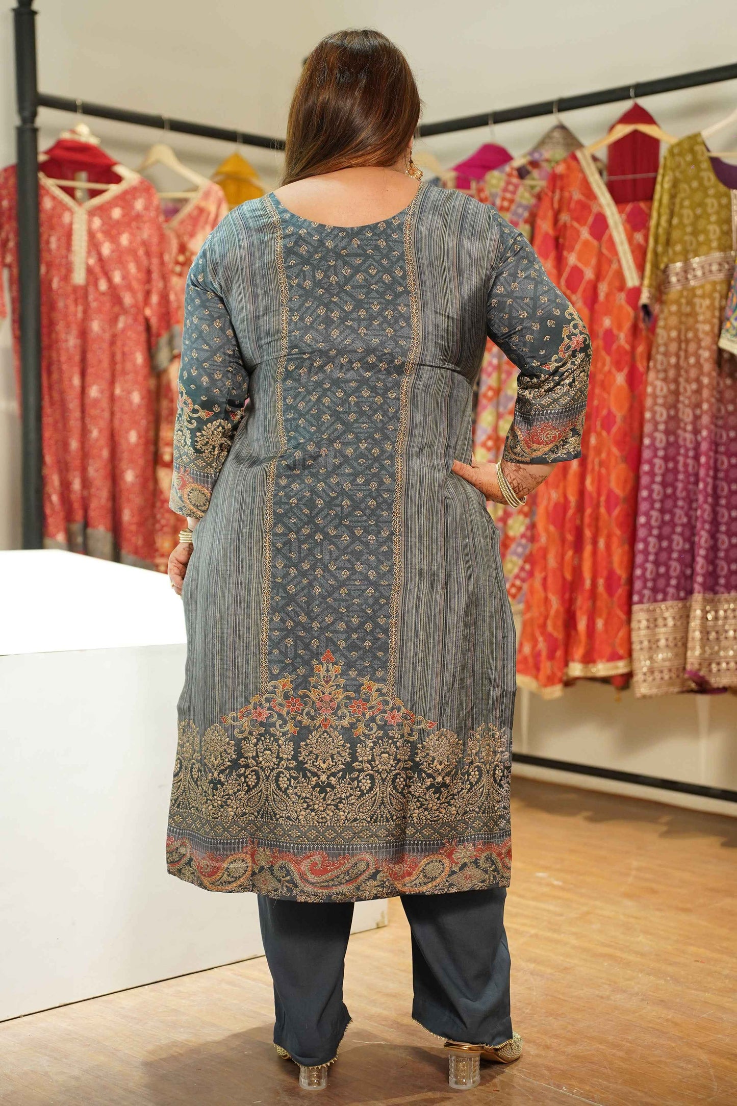 Rehaani Karachi Muslin Suit with Aari Work