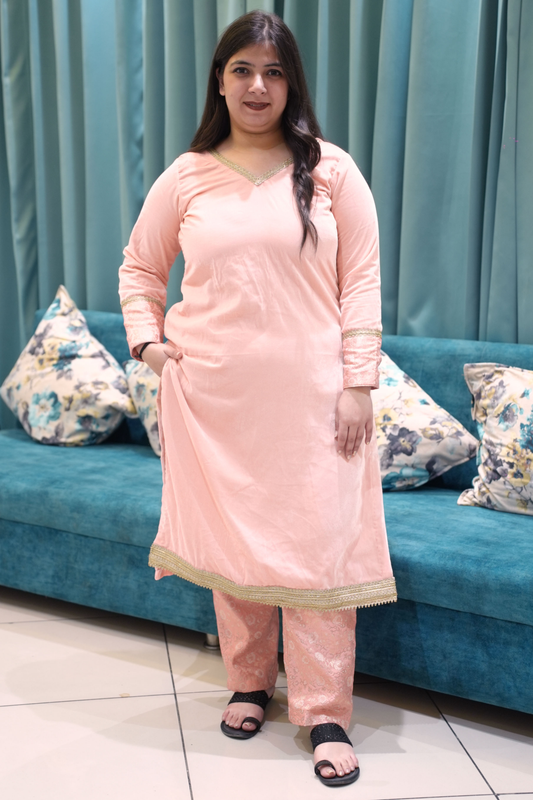 Pink Velvet Woollen Kurta with Brocade Pants