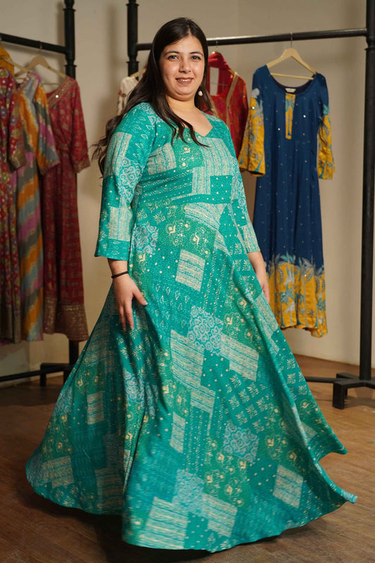 Spring Russle Foiled Rayon Dress With Pockets