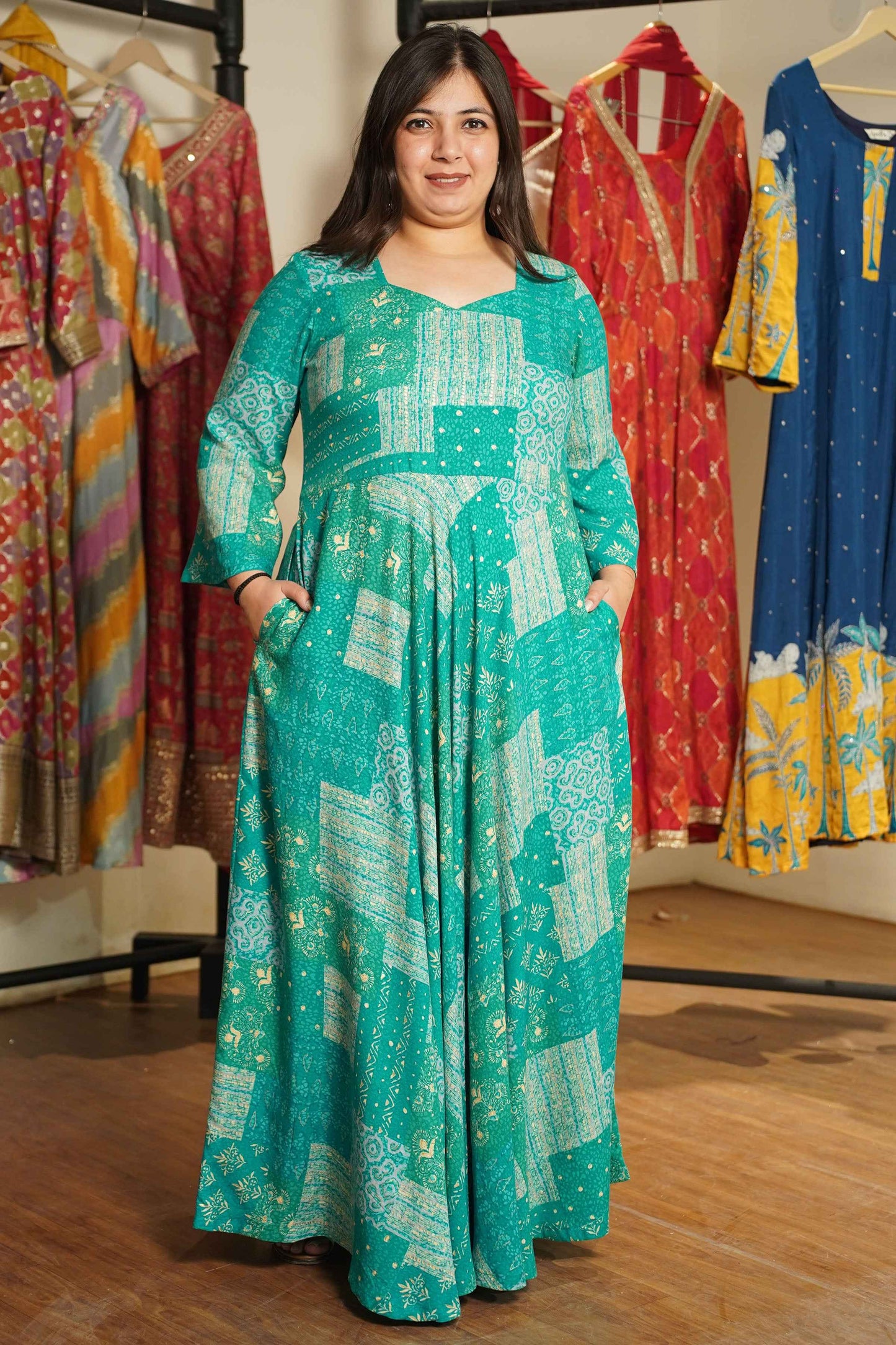 Spring Russle Foiled Rayon Dress With Pockets