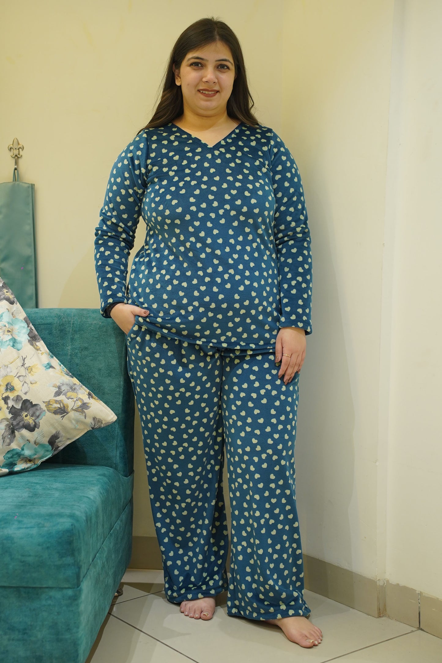 Teal Hearty Velvet Night Suit