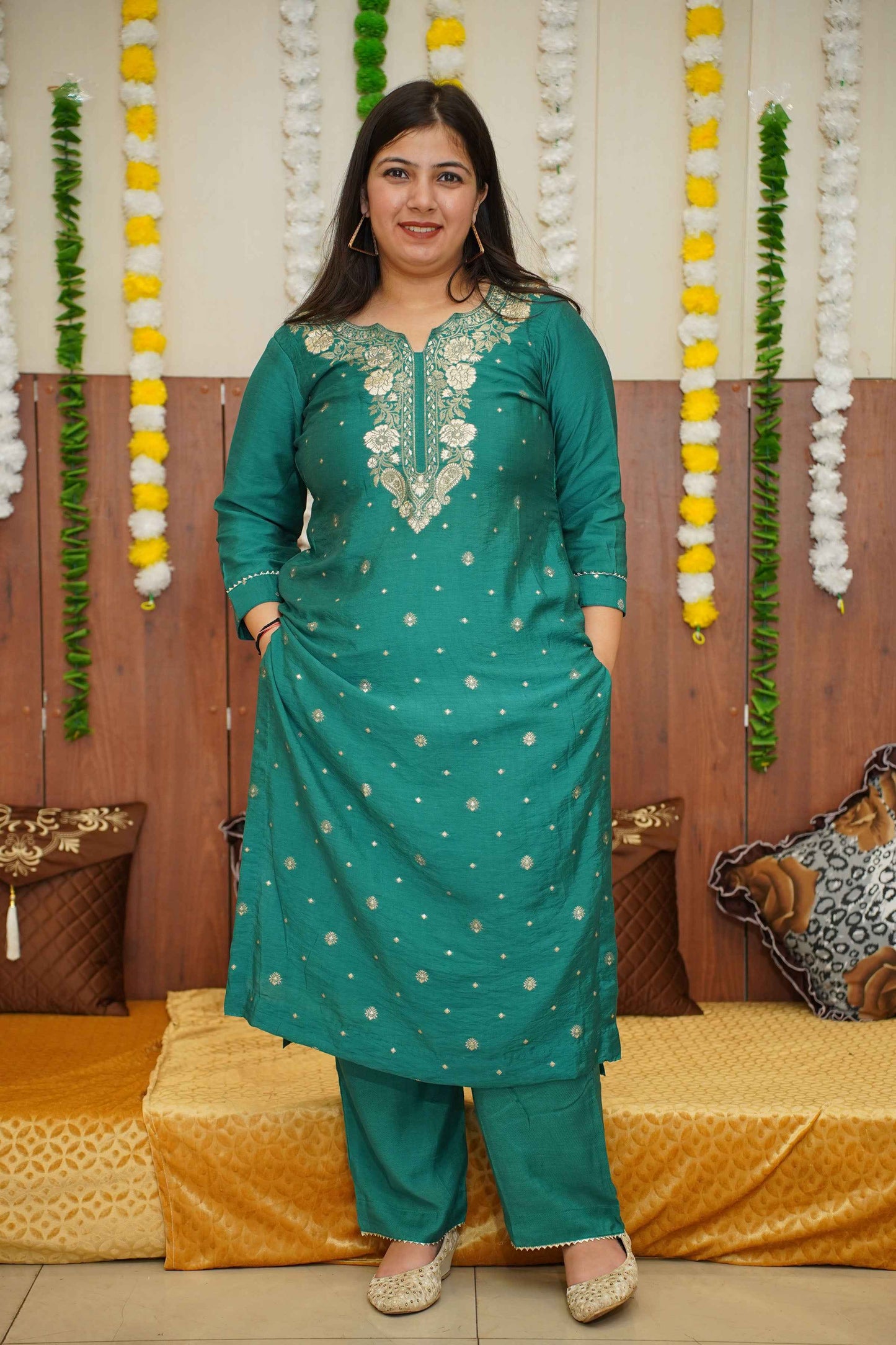 Buy Plus Size ​Teal Treasure Silk Suit Set At Apella | Sizes XS to 10 XL | India | Free Delivery | Customized