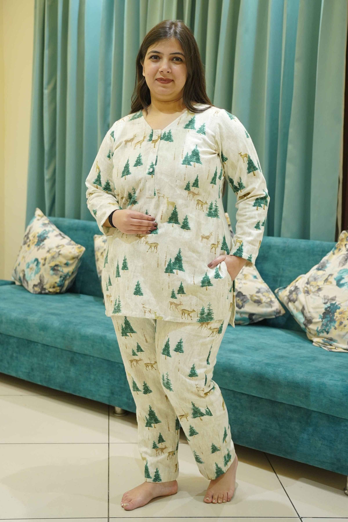 Twinkle Tree Woollen Night Suit
