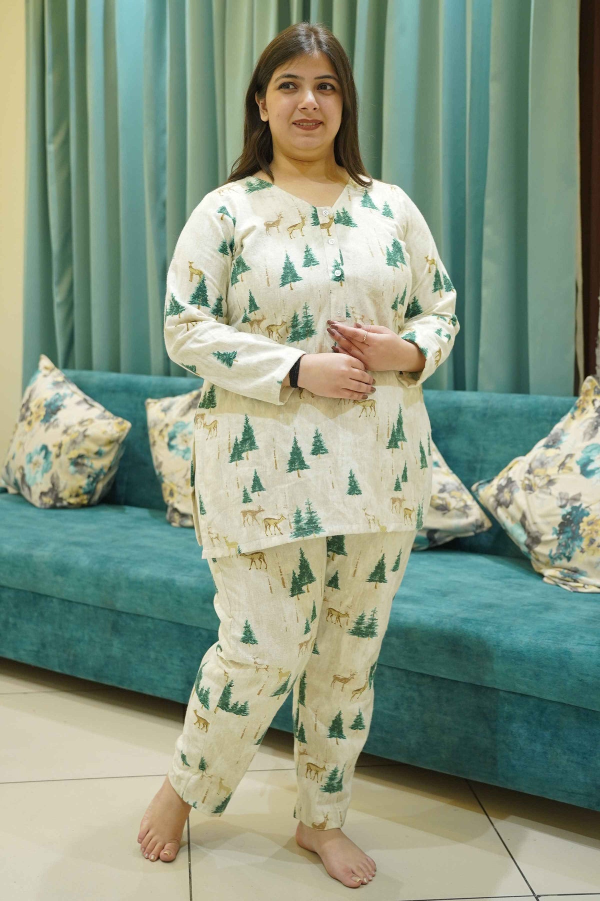 Twinkle Tree Woollen Night Suit