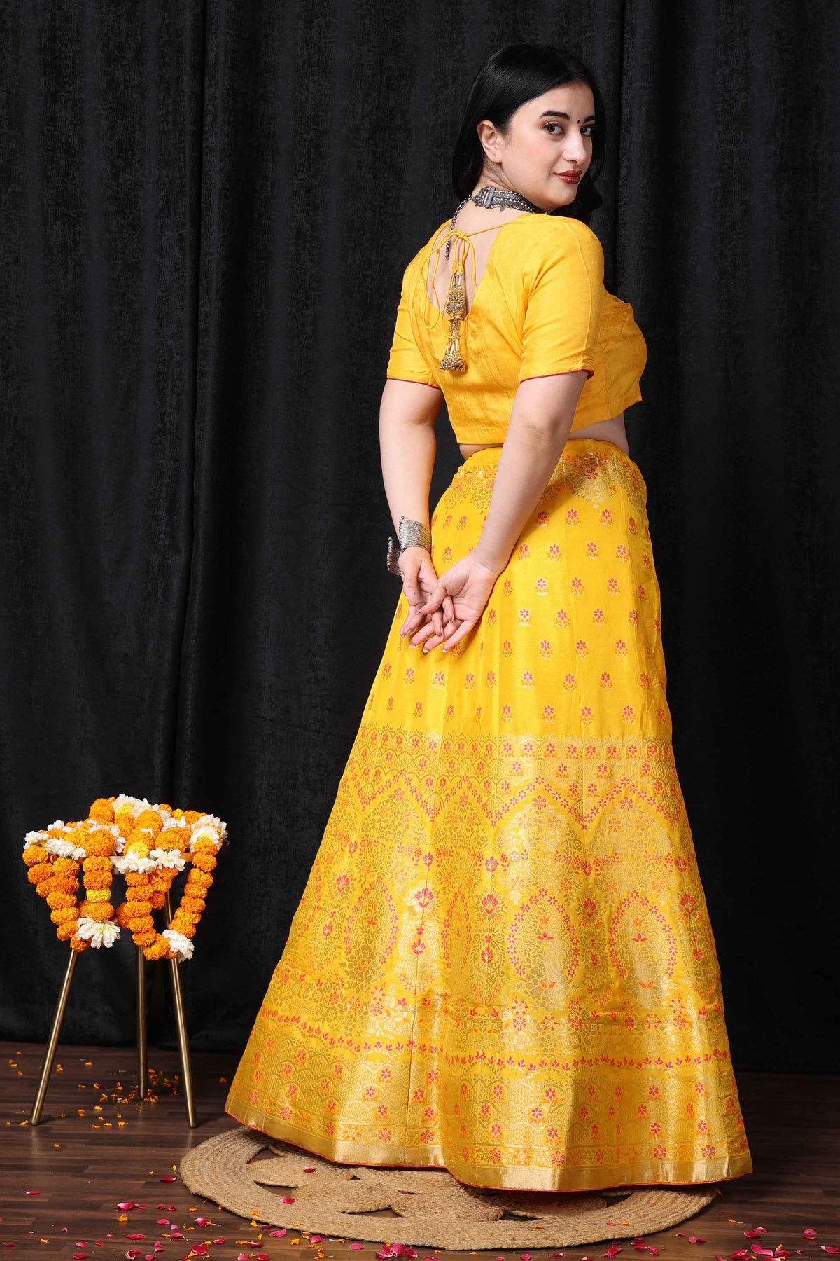 Buy Plus Size ​Madhur Abha Banarasi Silk Lehenga At Apella | Sizes XS to 10 XL | India | Free Delivery | Customized