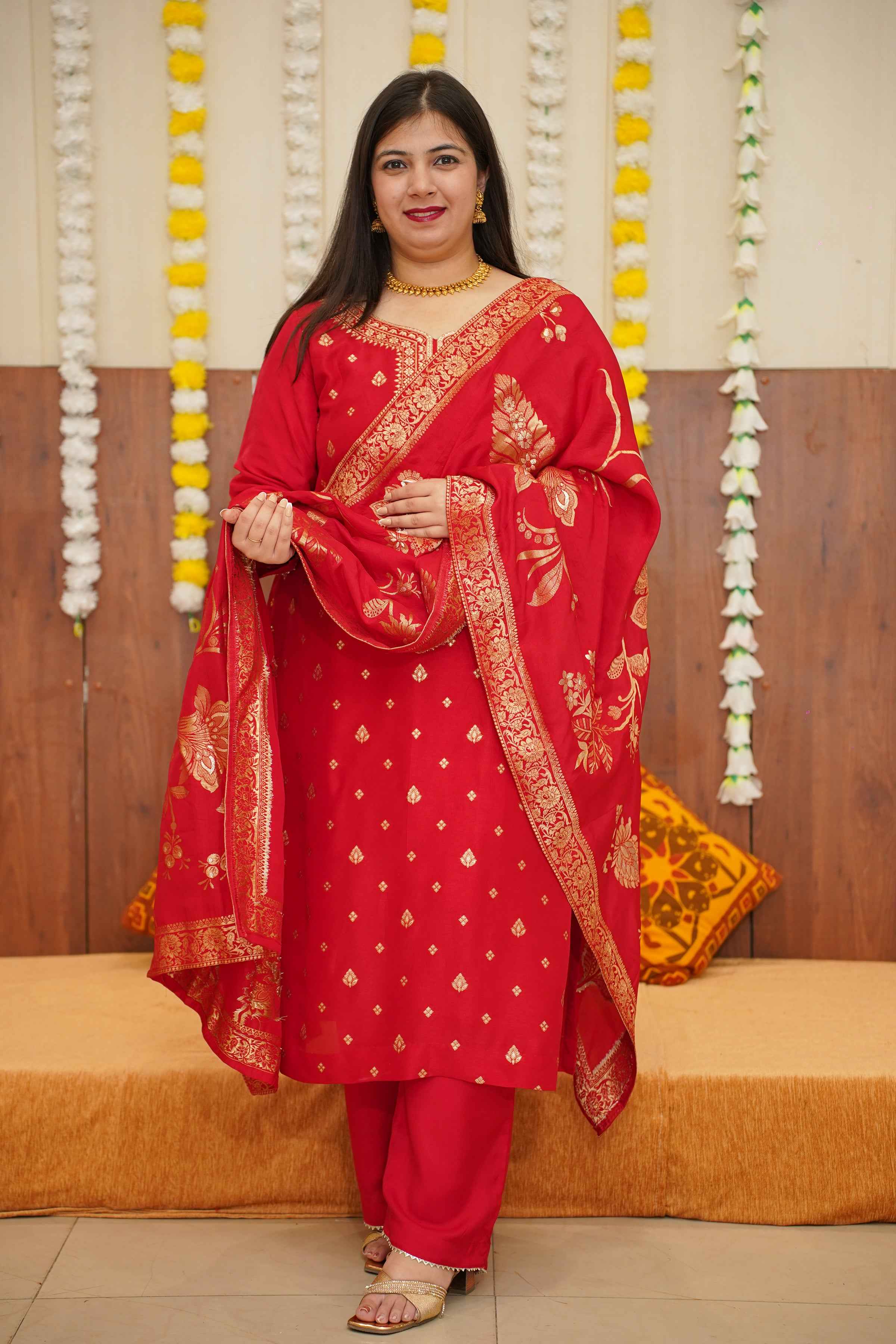 Deep Red Rose Jacquard Suit Set Apella Deep red rose jacquard suit set apella
