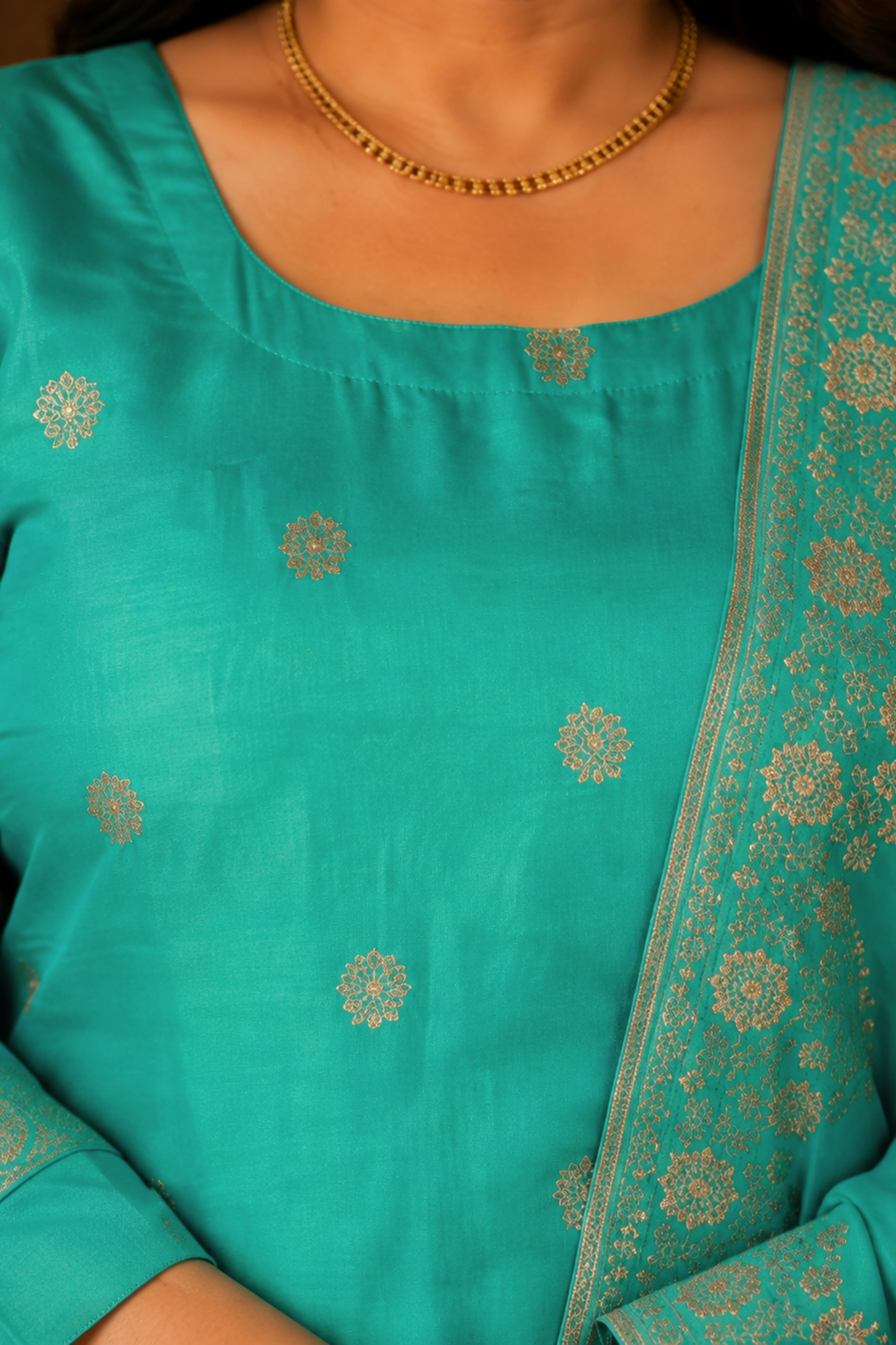 Mrinal Firozi Jacquard Silk Suit