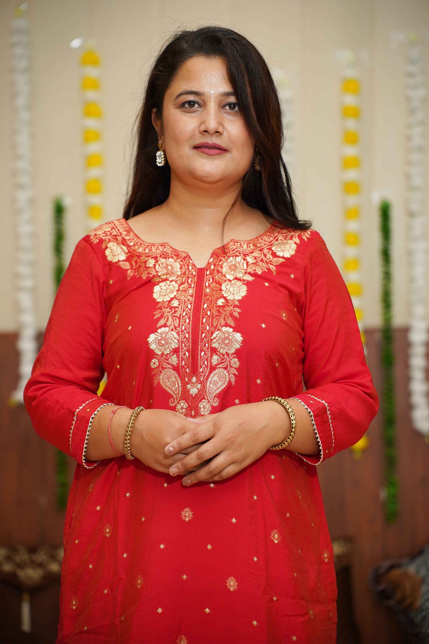 Buy Plus Size ​Gleaming Red Fancy Suit Set At Apella | Sizes XS to 10 XL | India | Free Delivery | Customized