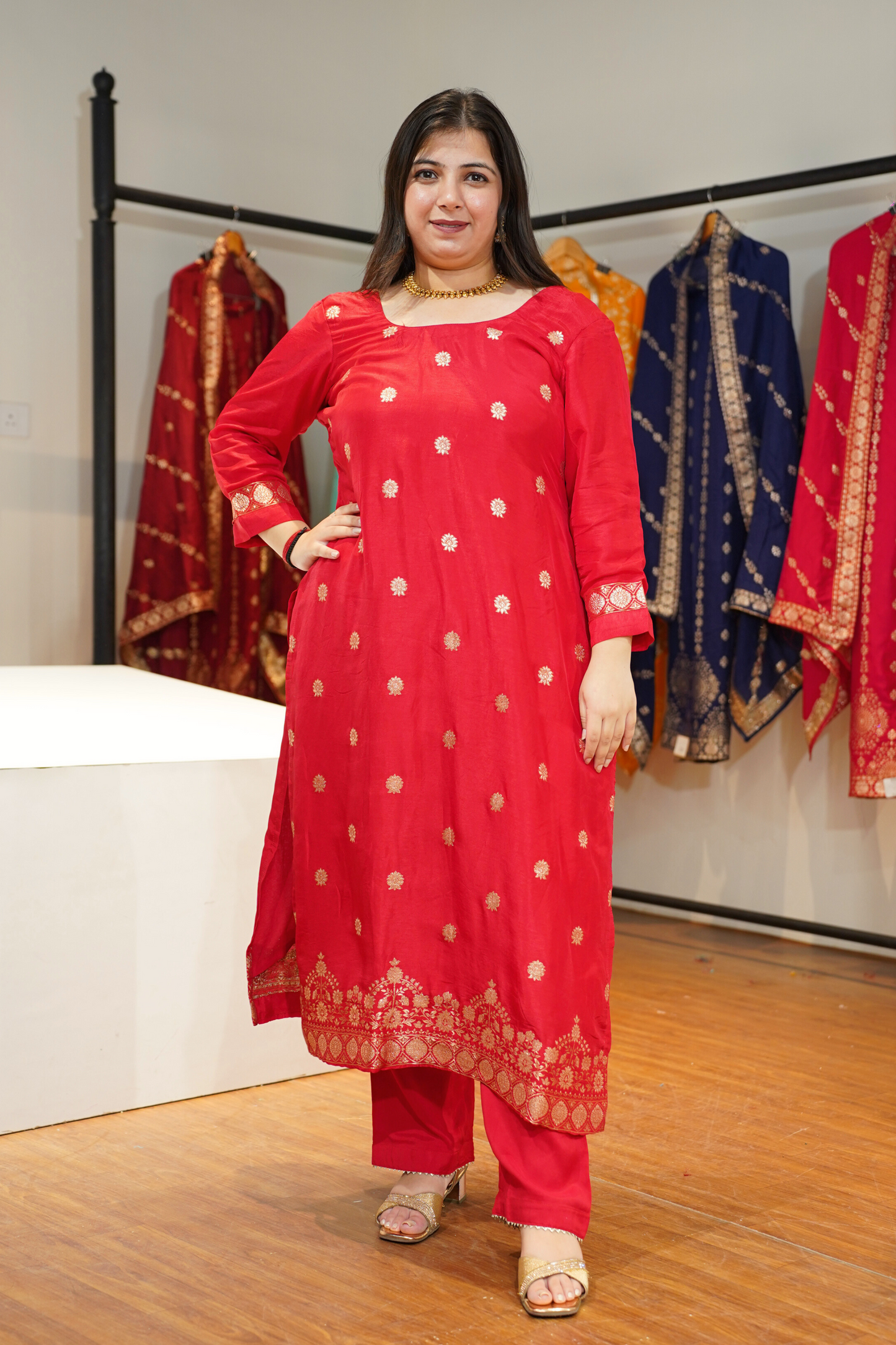 Katyayani Red Jacquard Silk Suit