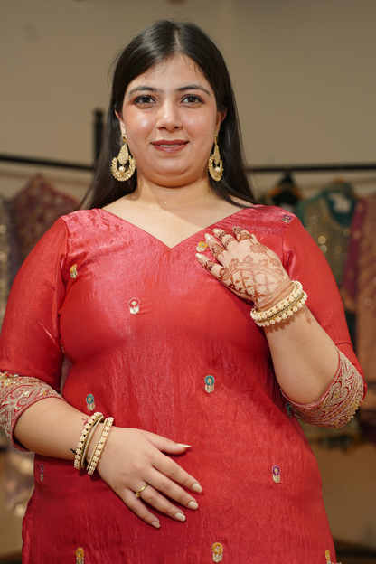 Kavisha Rose Suit Set With Zari & Thread Embroidery