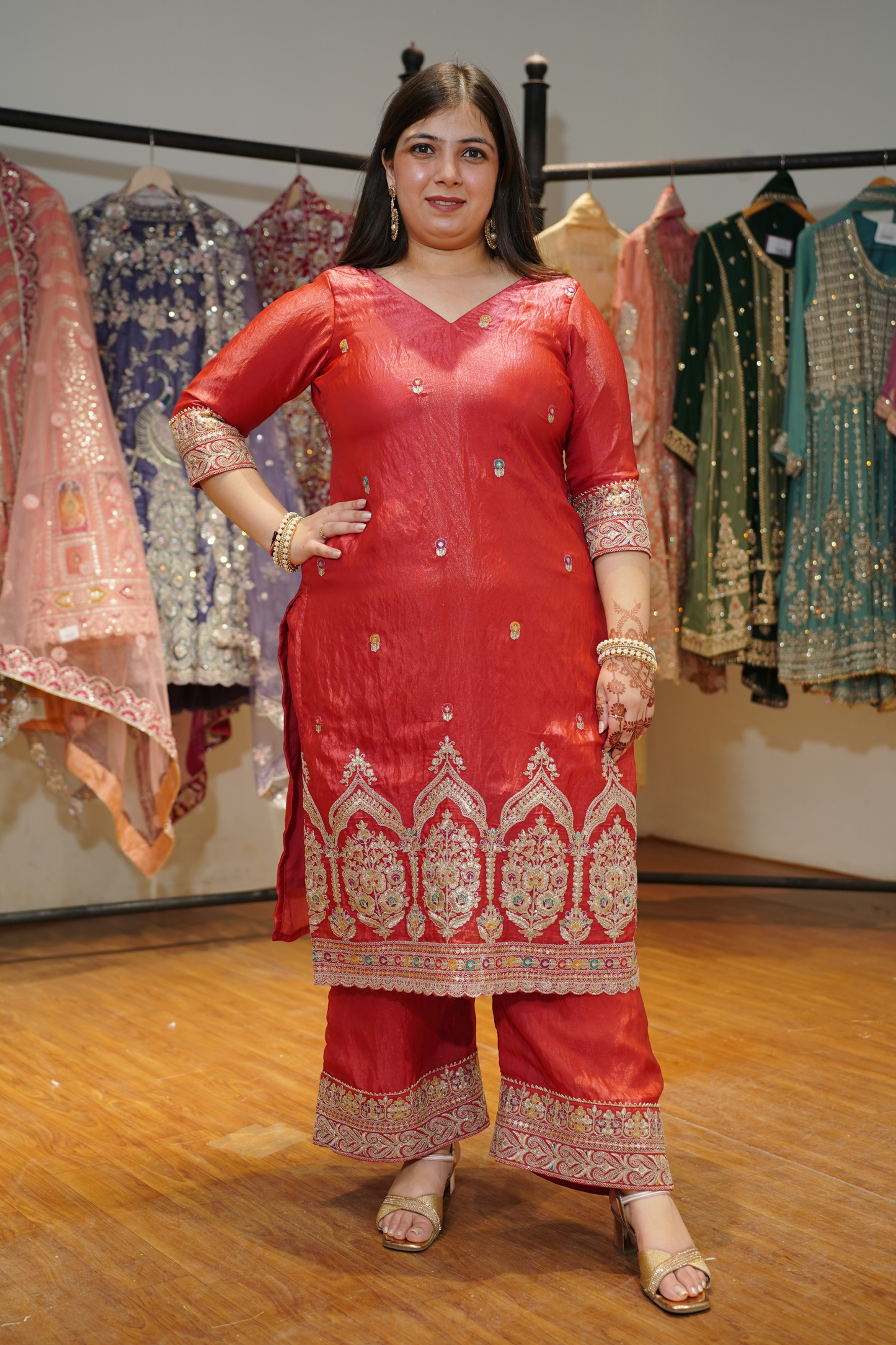 Kavisha Rose Suit Set With Zari & Thread Embroidery