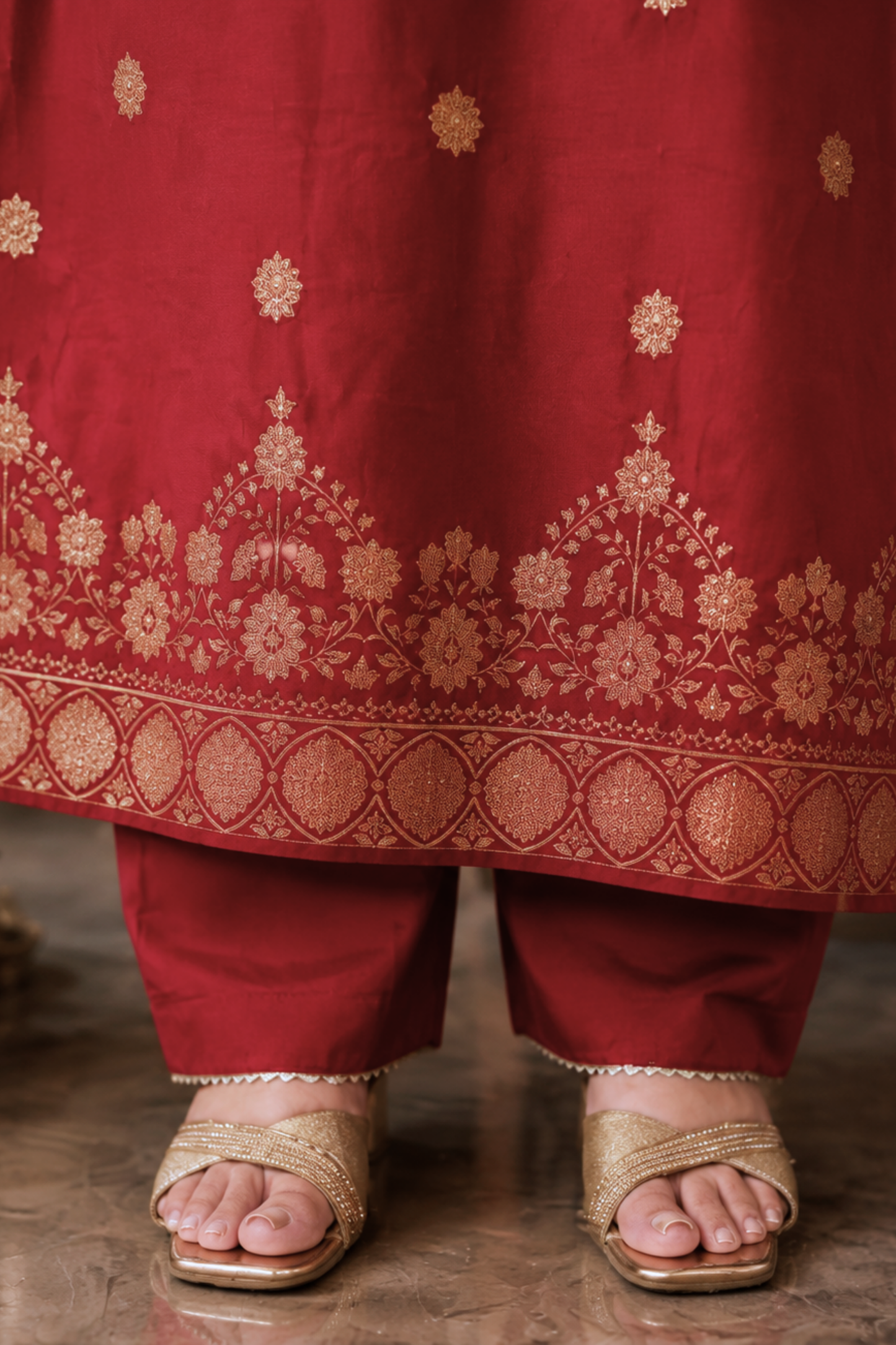 Vamika Maroon Jacquard Silk Suit