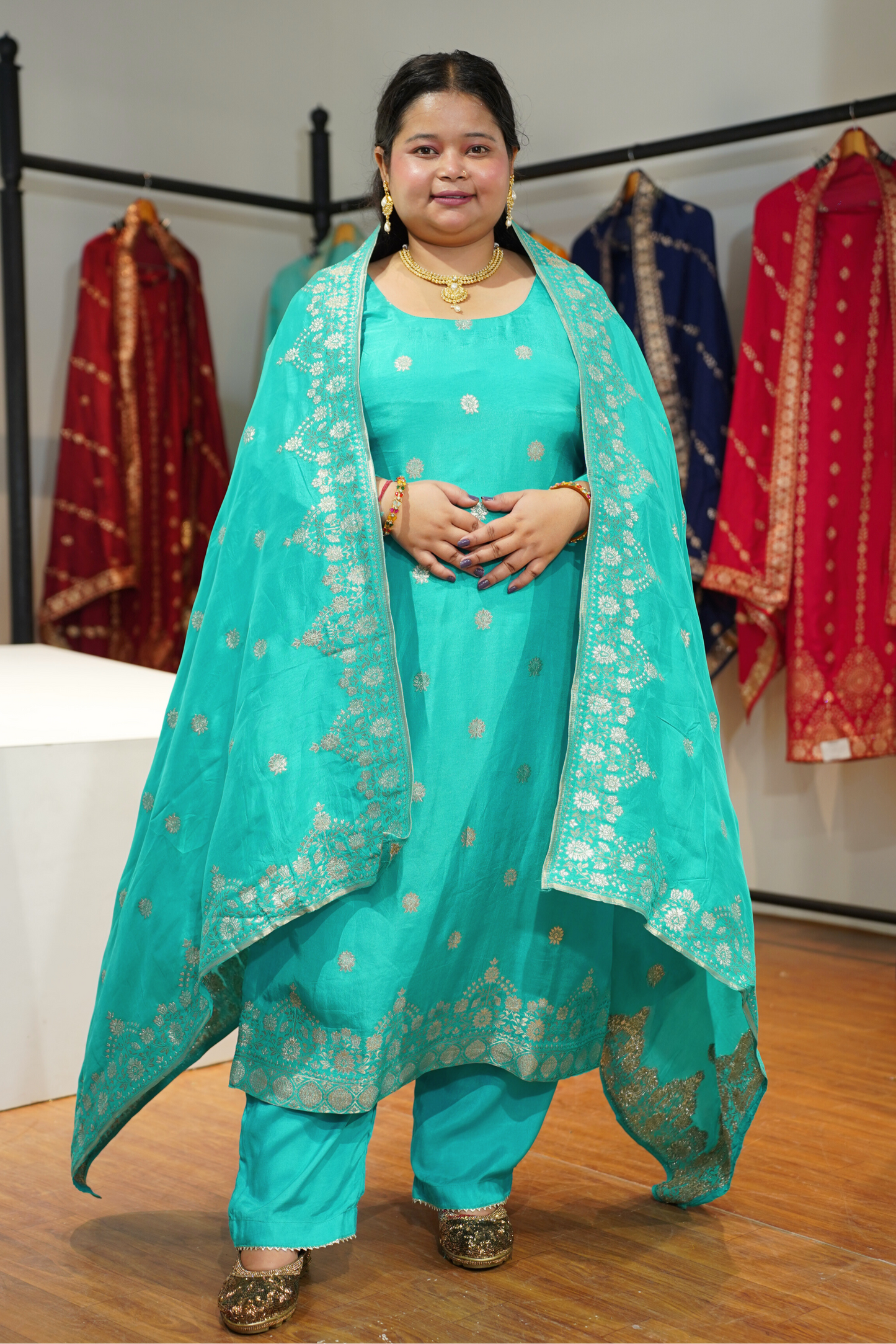 Mrinal Firozi Jacquard Silk Suit