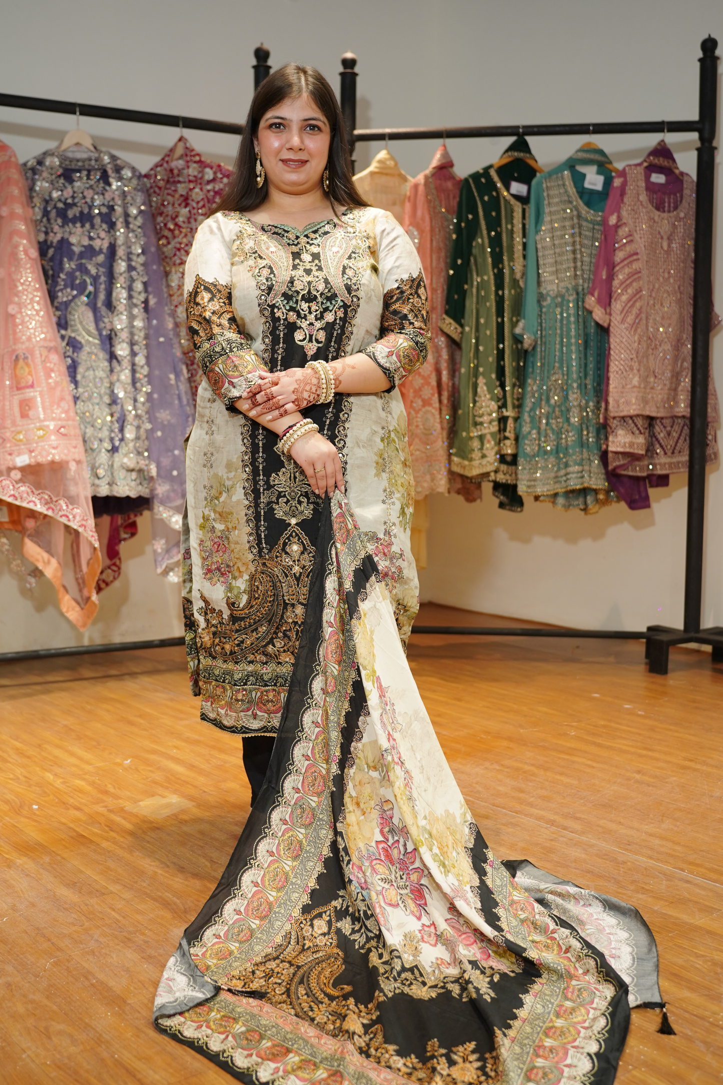 Ivory Karachi Muslin Suit with Aari Work