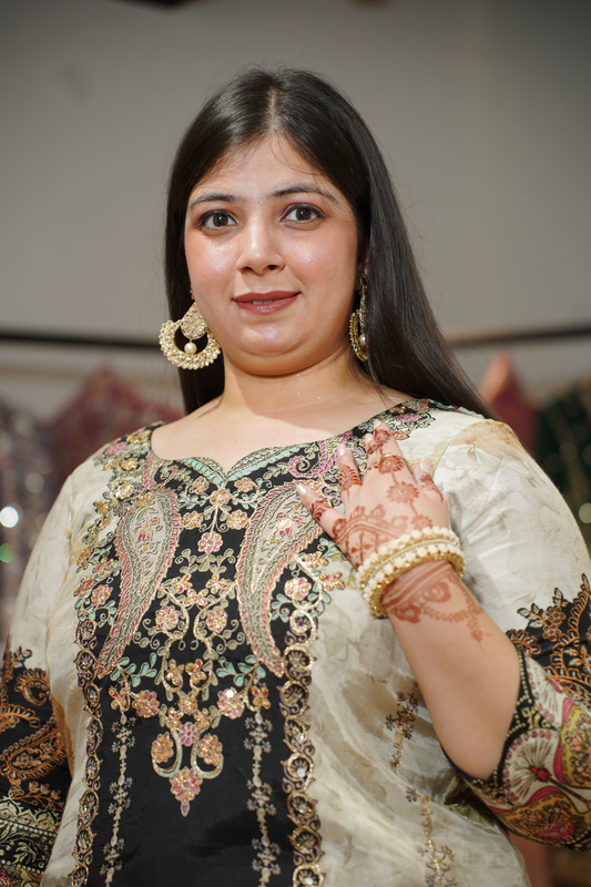 Ivory Karachi Muslin Suit with Aari Work