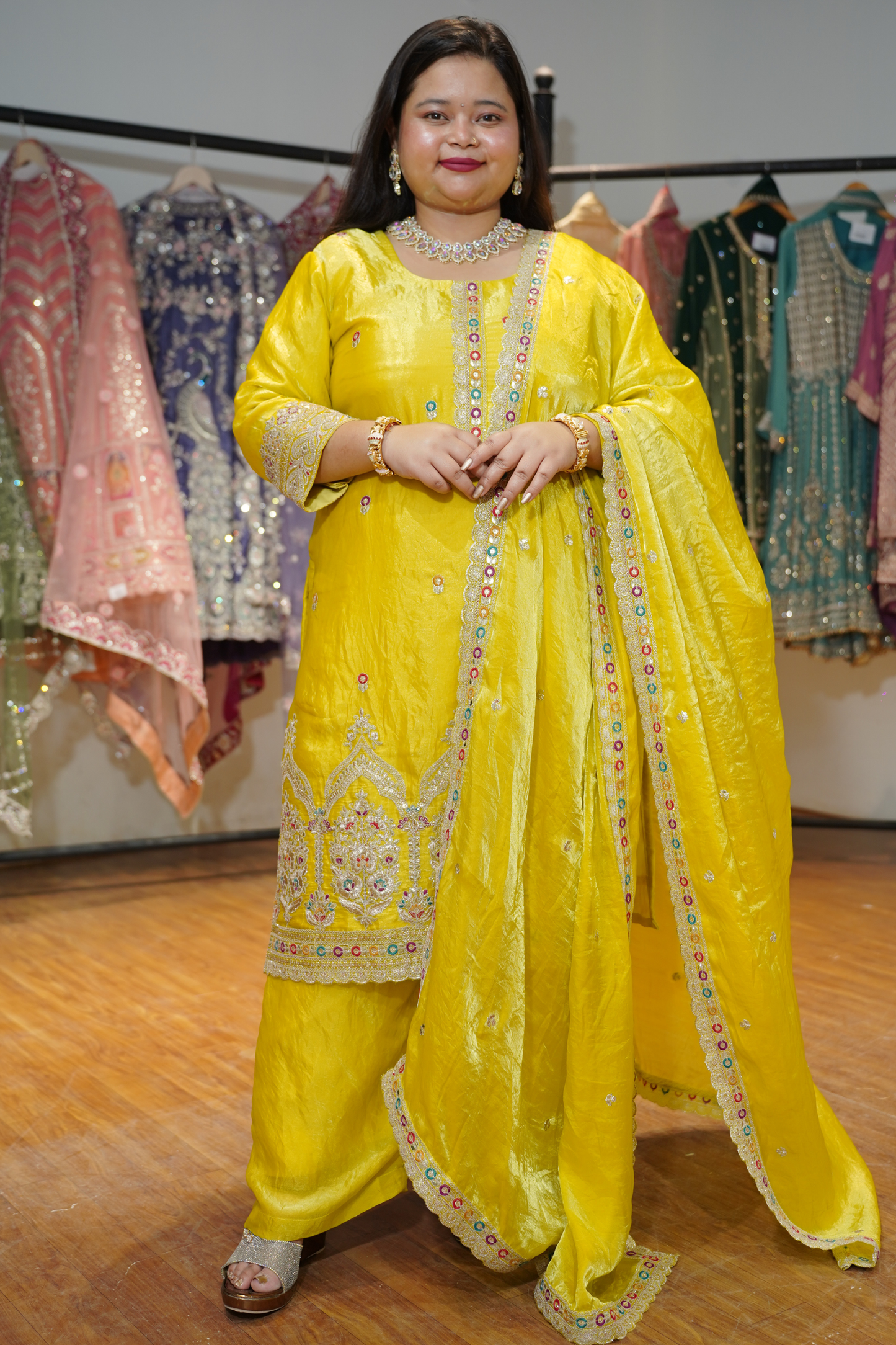 Noor Pallav Suit Set With Zari & Thread Embroidery