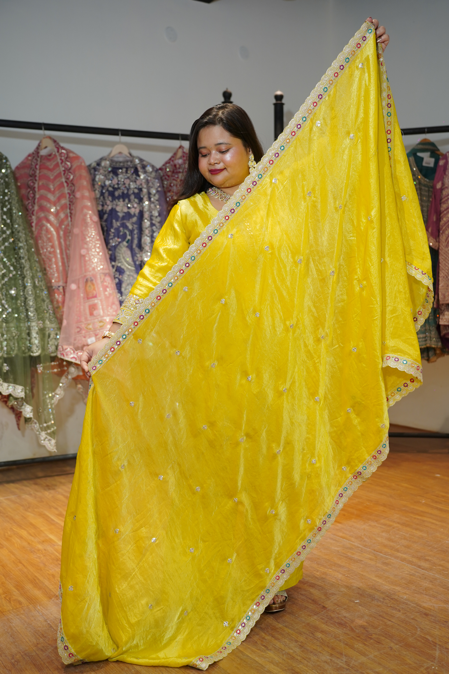 Noor Pallav Suit Set With Zari & Thread Embroidery