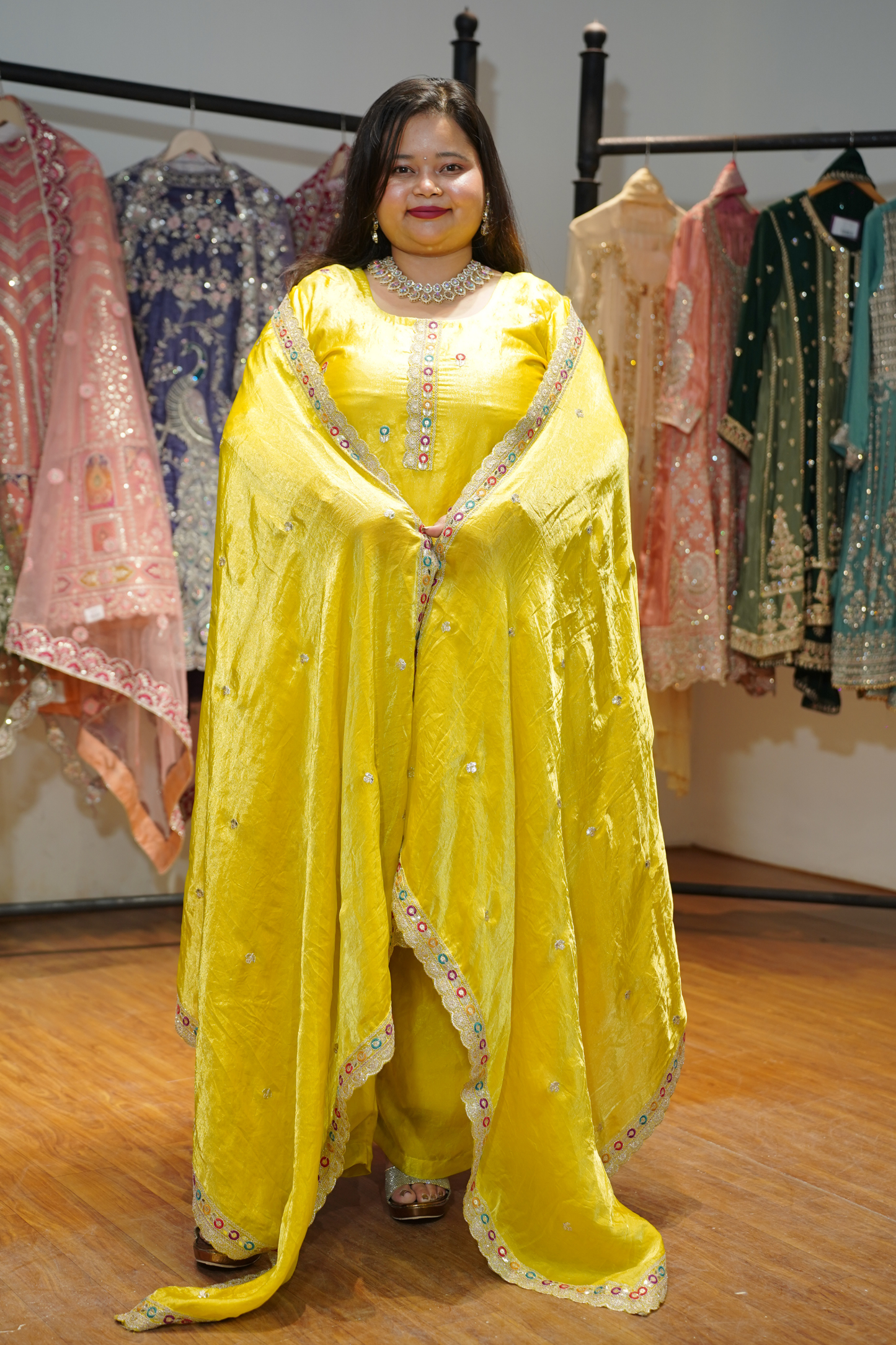 Noor Pallav Suit Set With Zari & Thread Embroidery