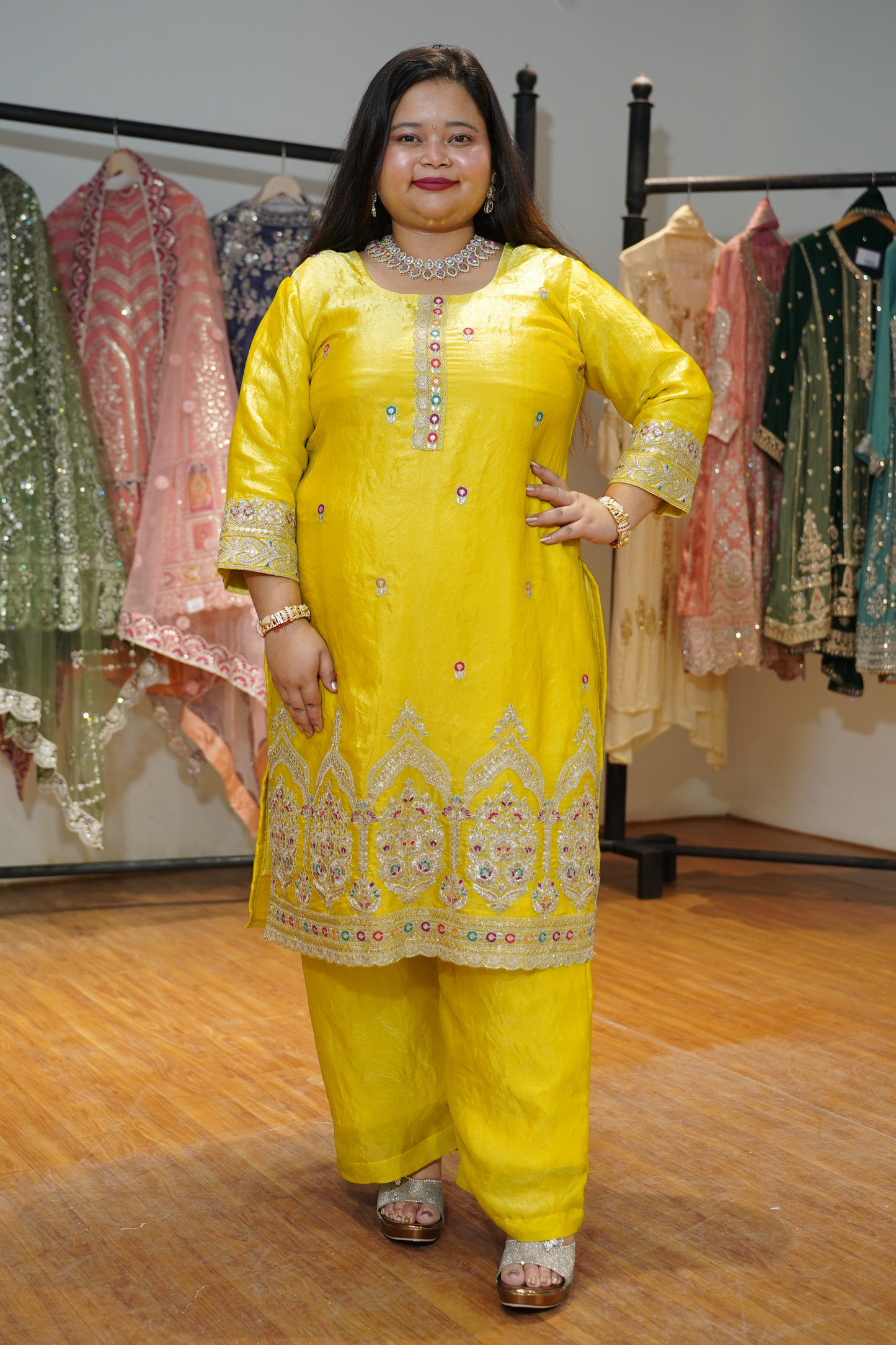 Noor Pallav Suit Set With Zari & Thread Embroidery