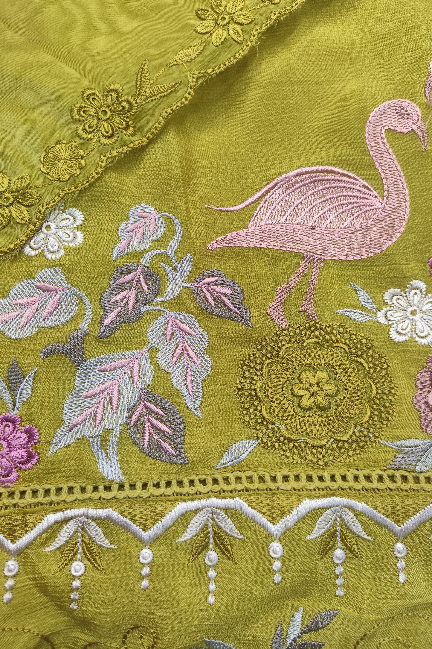 Olive Garden Chiffon Suit With Thread Work