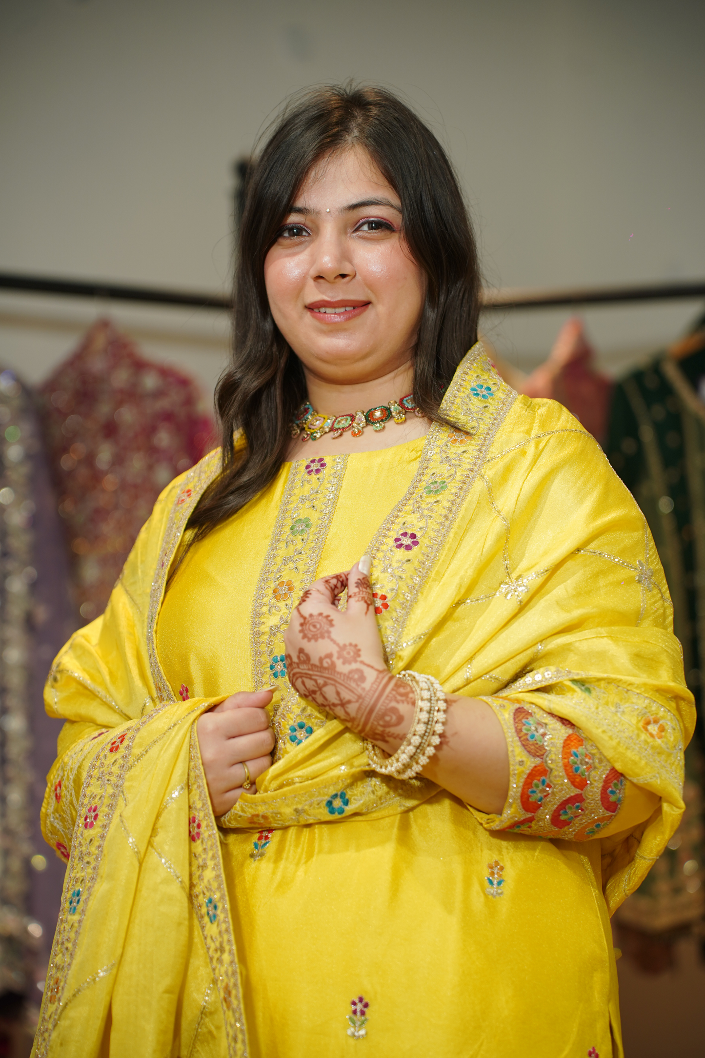 Saanvi Prabha Shimmer Suit With Zari Embroidery