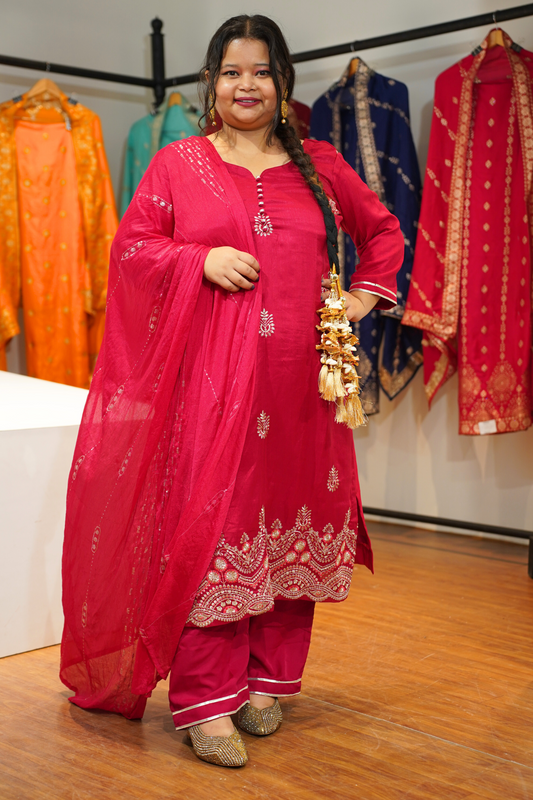 Shagun Red Embroidered Fancy Suit