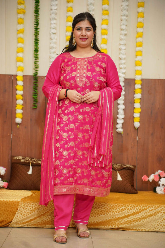 Buy Plus Size ​Tickle Me Pink Silk Suit Set At Apella | Sizes XS to 10 XL | India | Free Delivery | Customized
