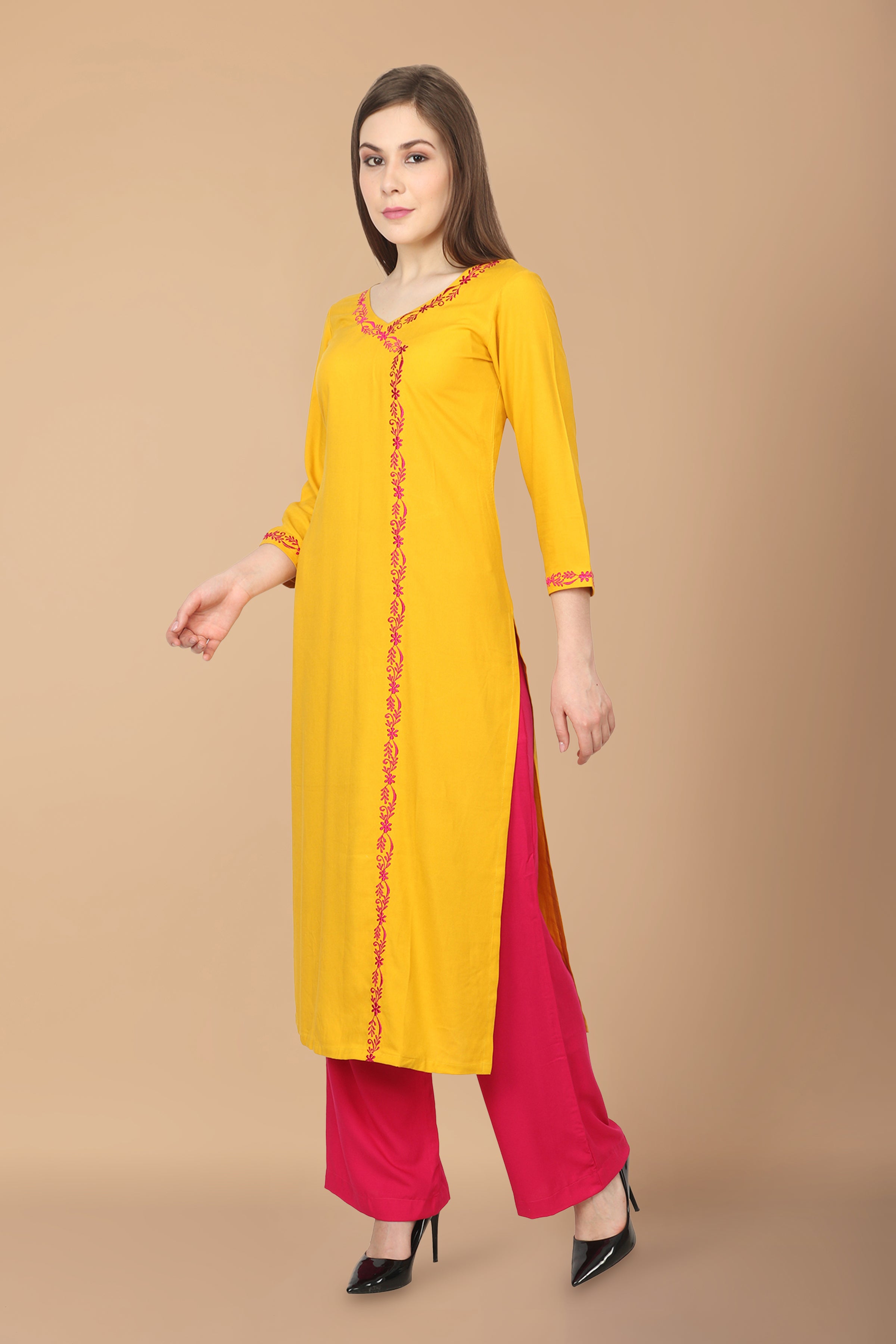 23 Types Of Kurtis You Can Have In Your Wardrobe - FashionPro | Angrakha  style dresses, Fashion dresses, Designer dresses