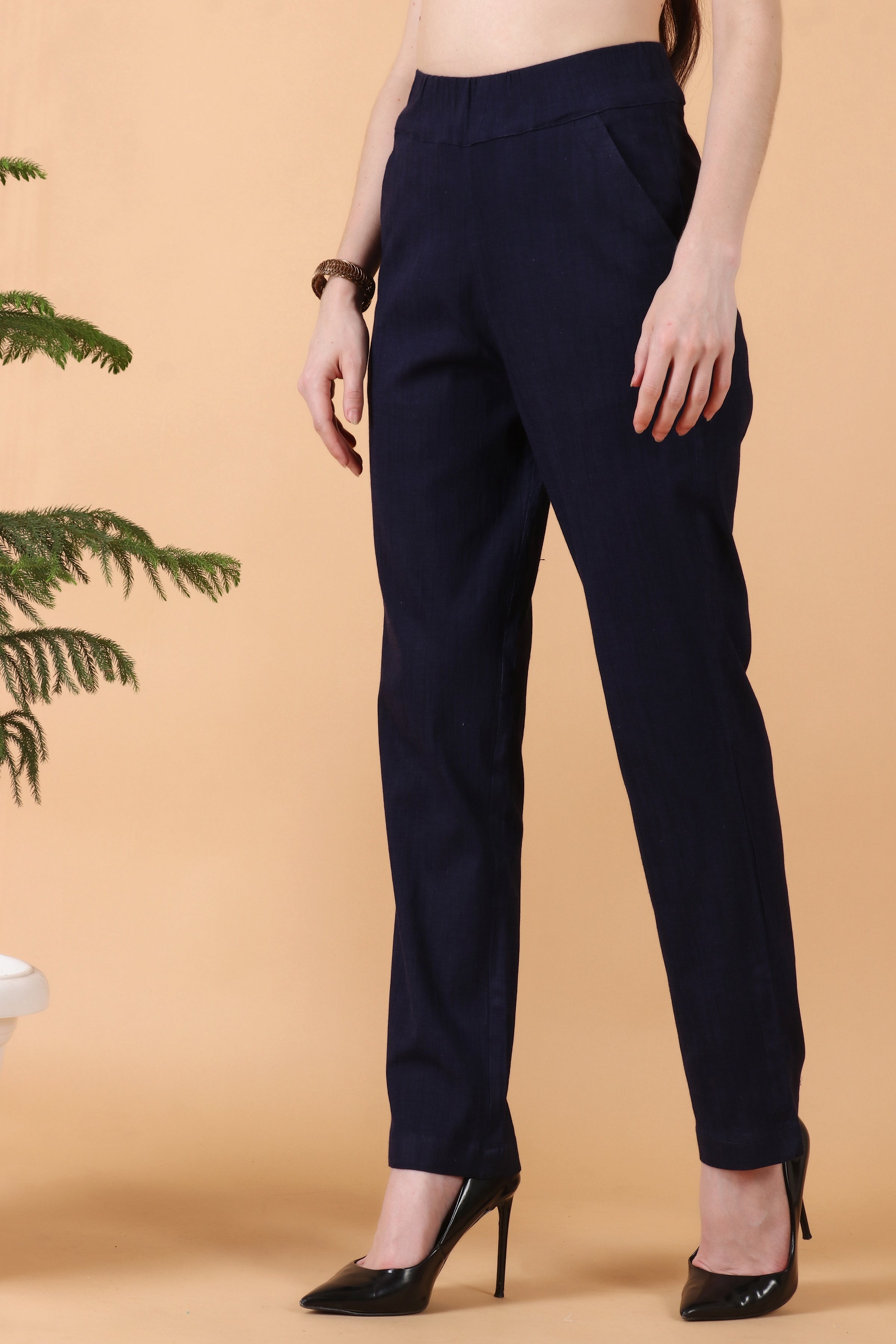 Buy Cotton Lycra Slim Fit Stretch Pant for Women Online at Fabindia |  20054105