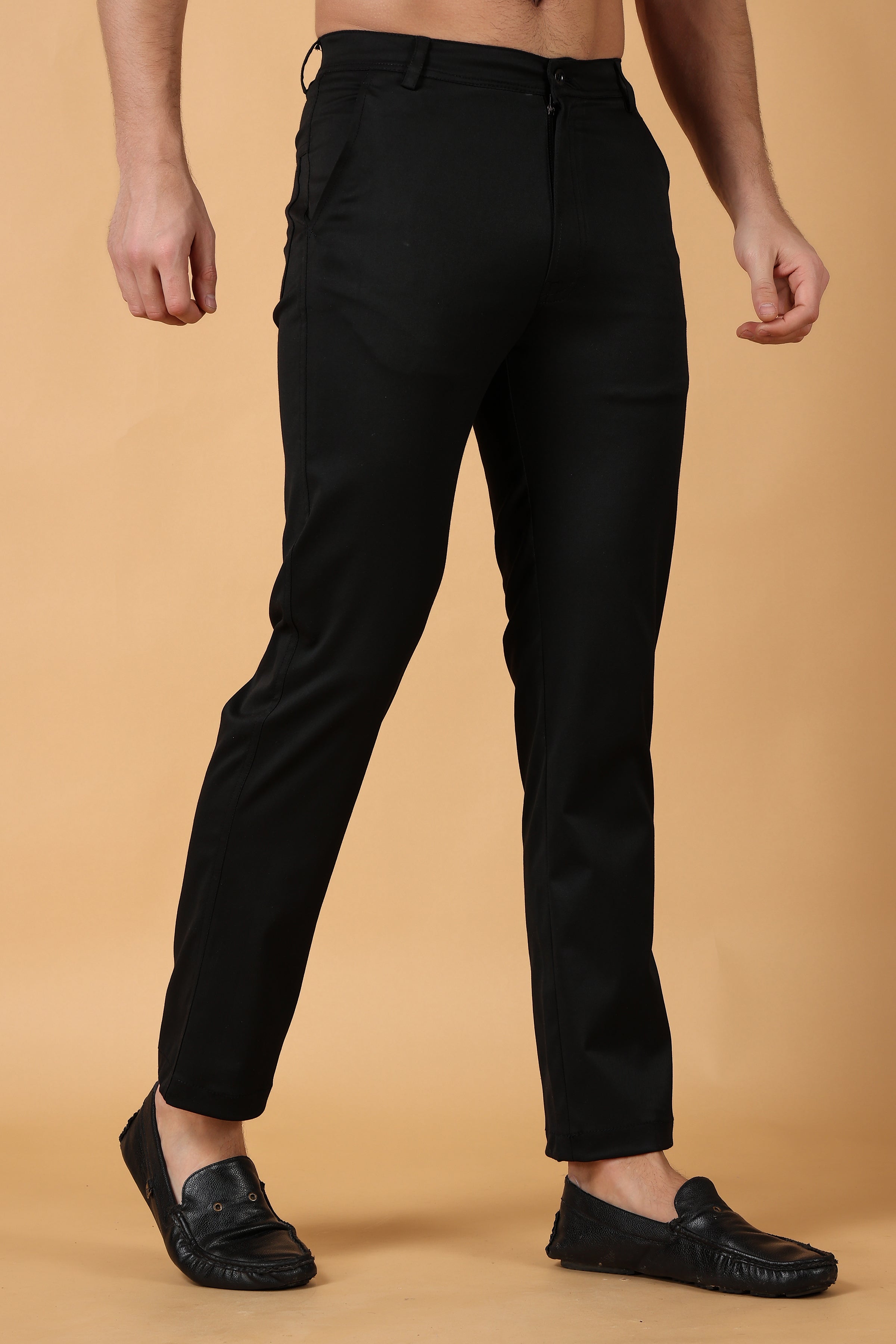 Cotton chinos Skinny Fit  Black  Men  HM IN