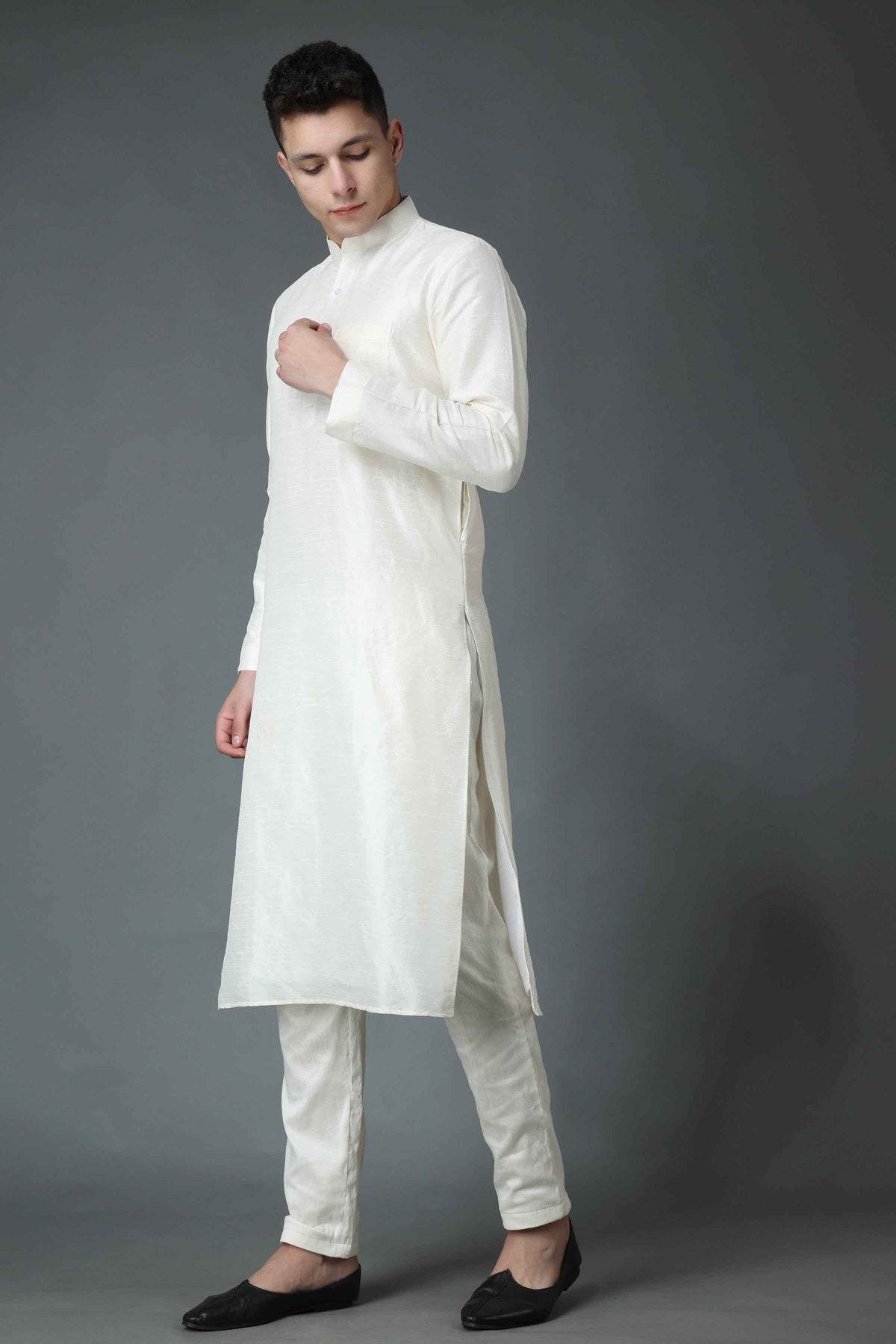 Buy Plus Size ​Celebratory White Silk Kurta At Apella | Sizes XS to 10 XL | India | Free Delivery | Customized