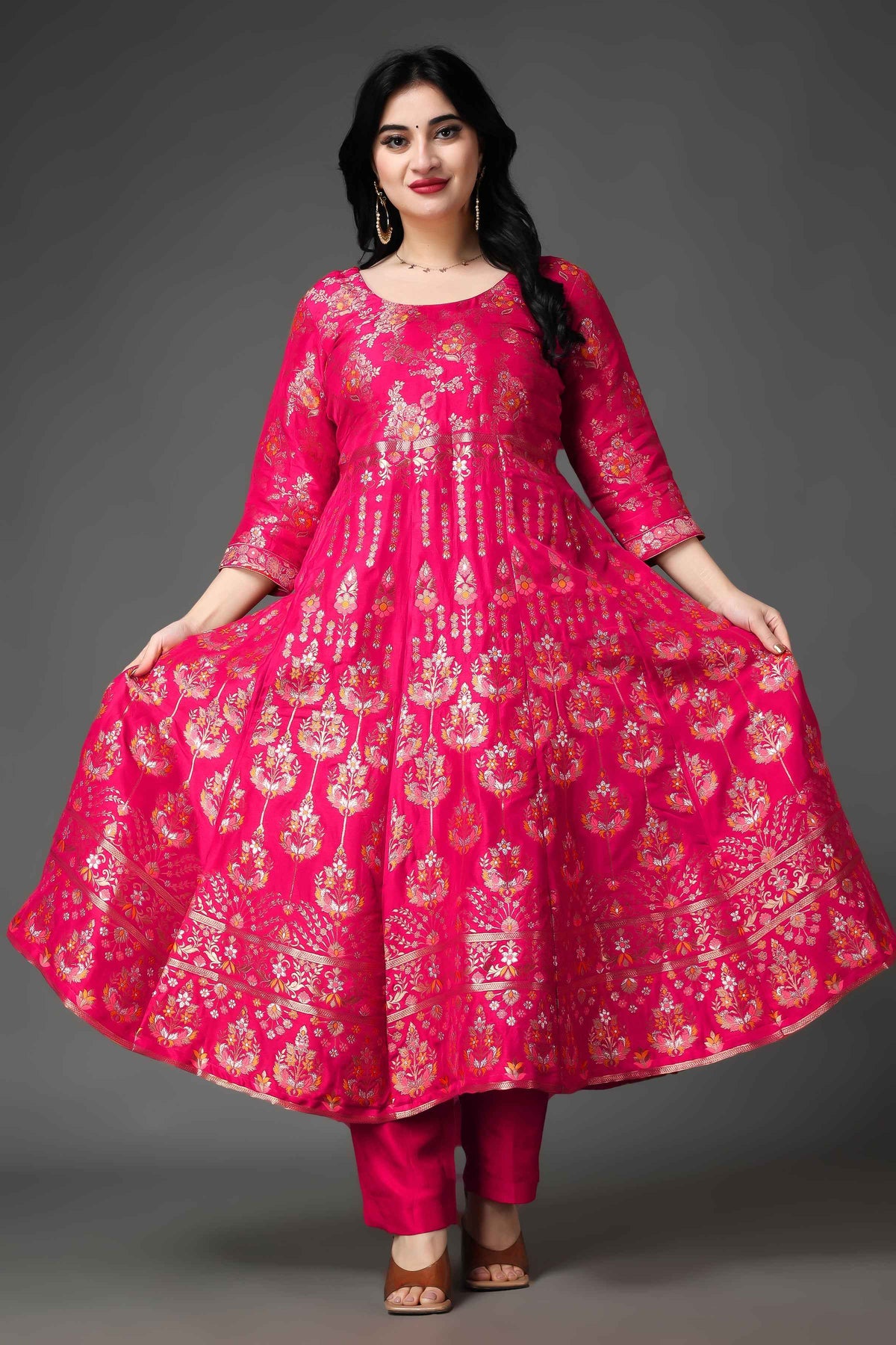 Buy Plus Size ​Nostalgic Days Tanjore Silk Anarkali Set At Apella | Sizes XS to 10 XL | India | Free Delivery | Customized