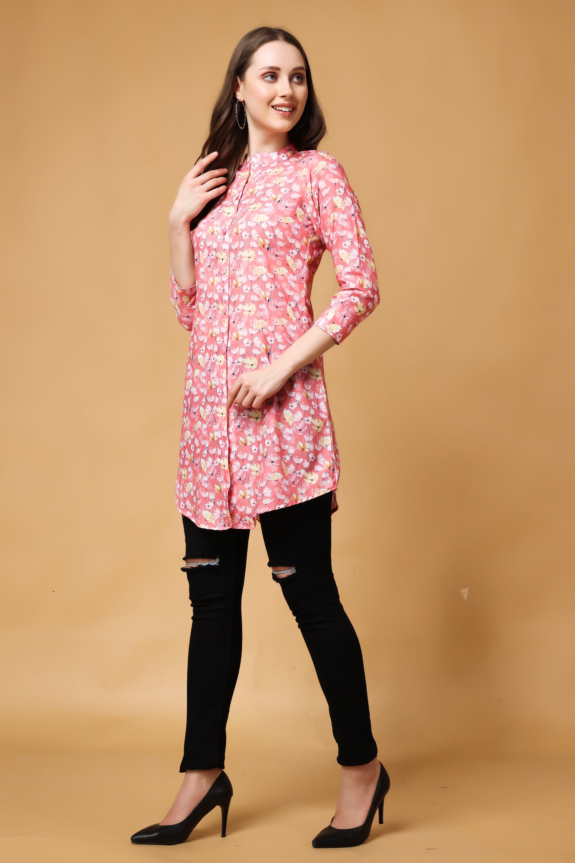 Rayon Printed Straight Kurta With Wooden Buttons | Stylish short dresses,  Ladies blouse designs, Blouse designs